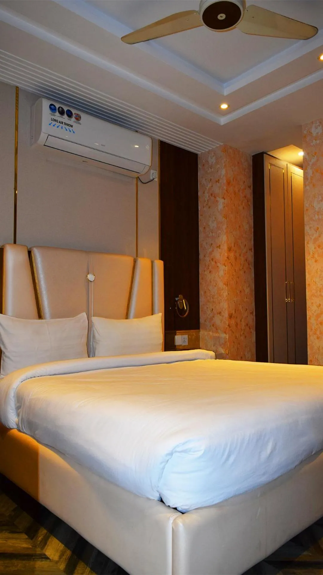 Courteous Hotel