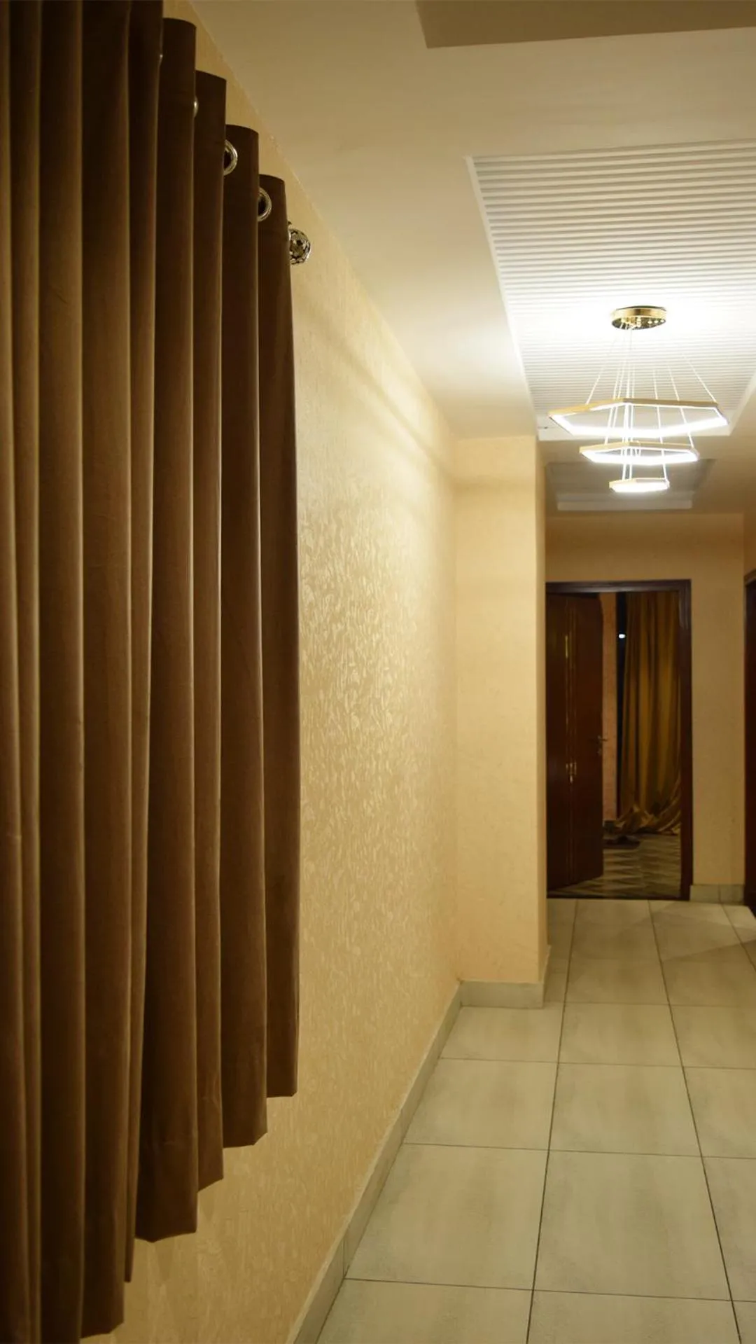 Courteous Hotel