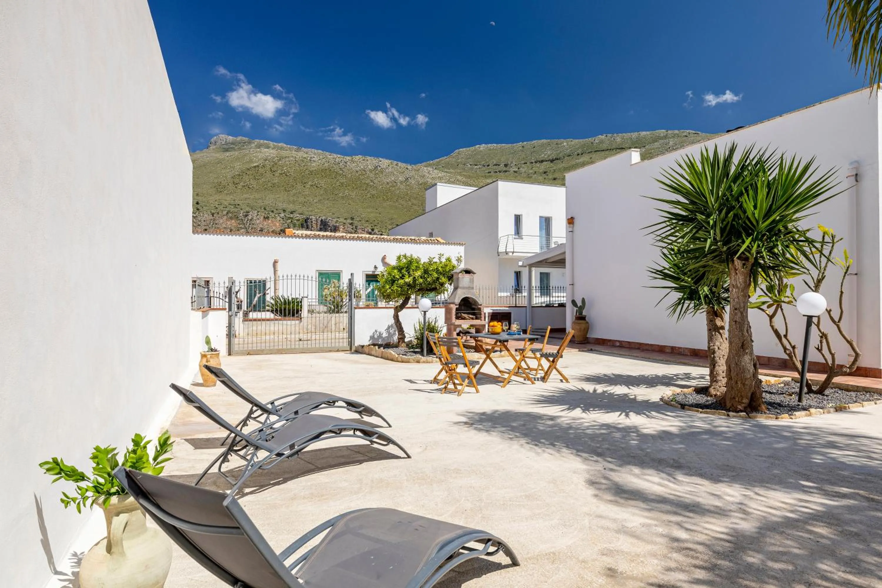 Mountain view in Case Vacanza Loria