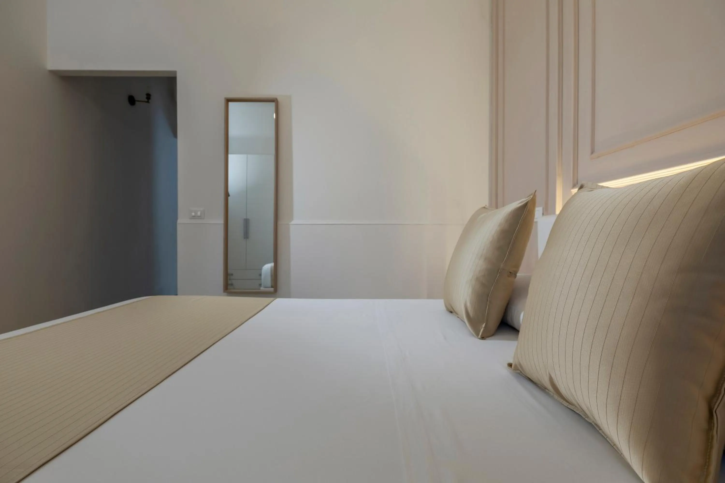 furniture, Bed in Case Vacanza Loria