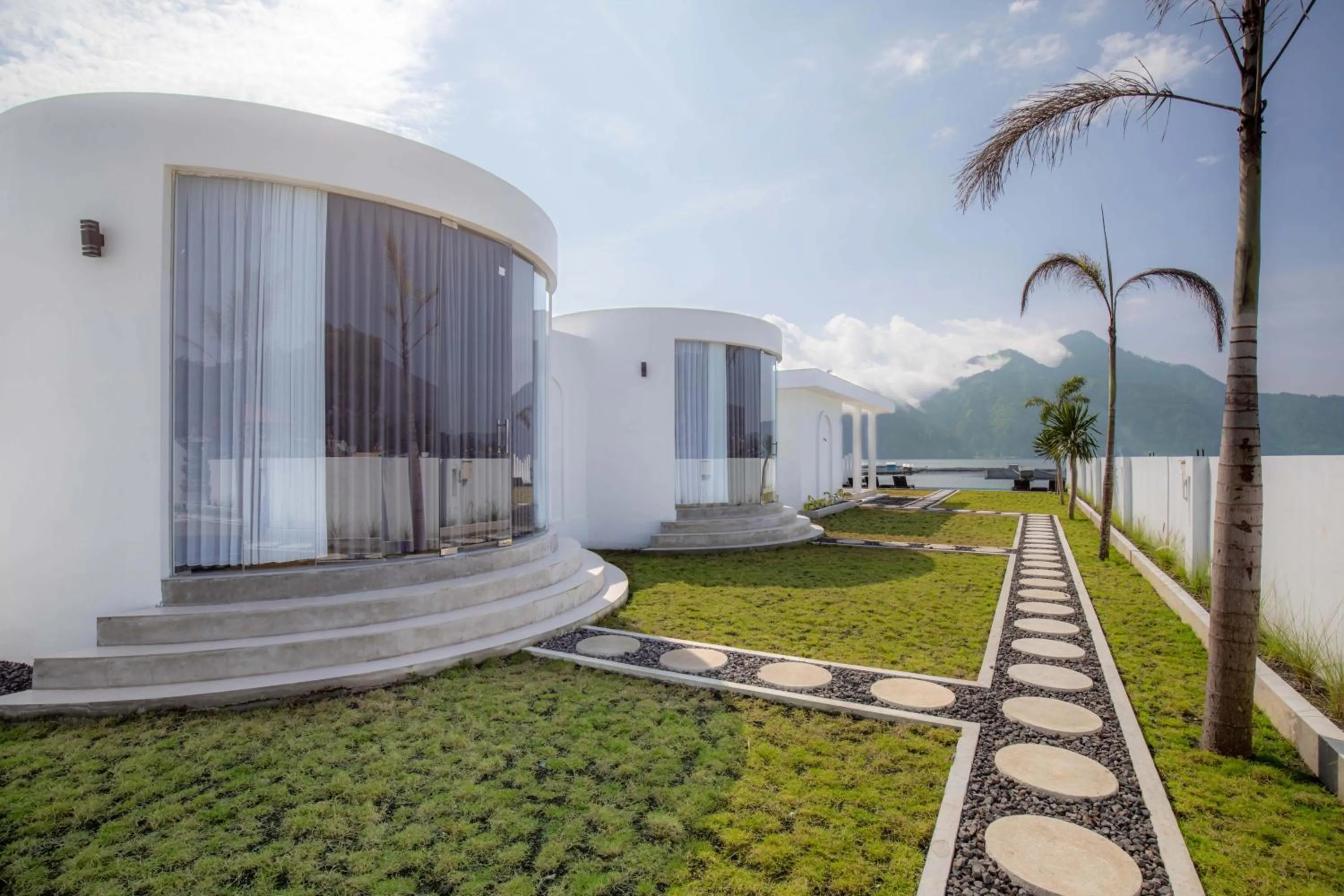 Property building in Intan Lake View Kintamani