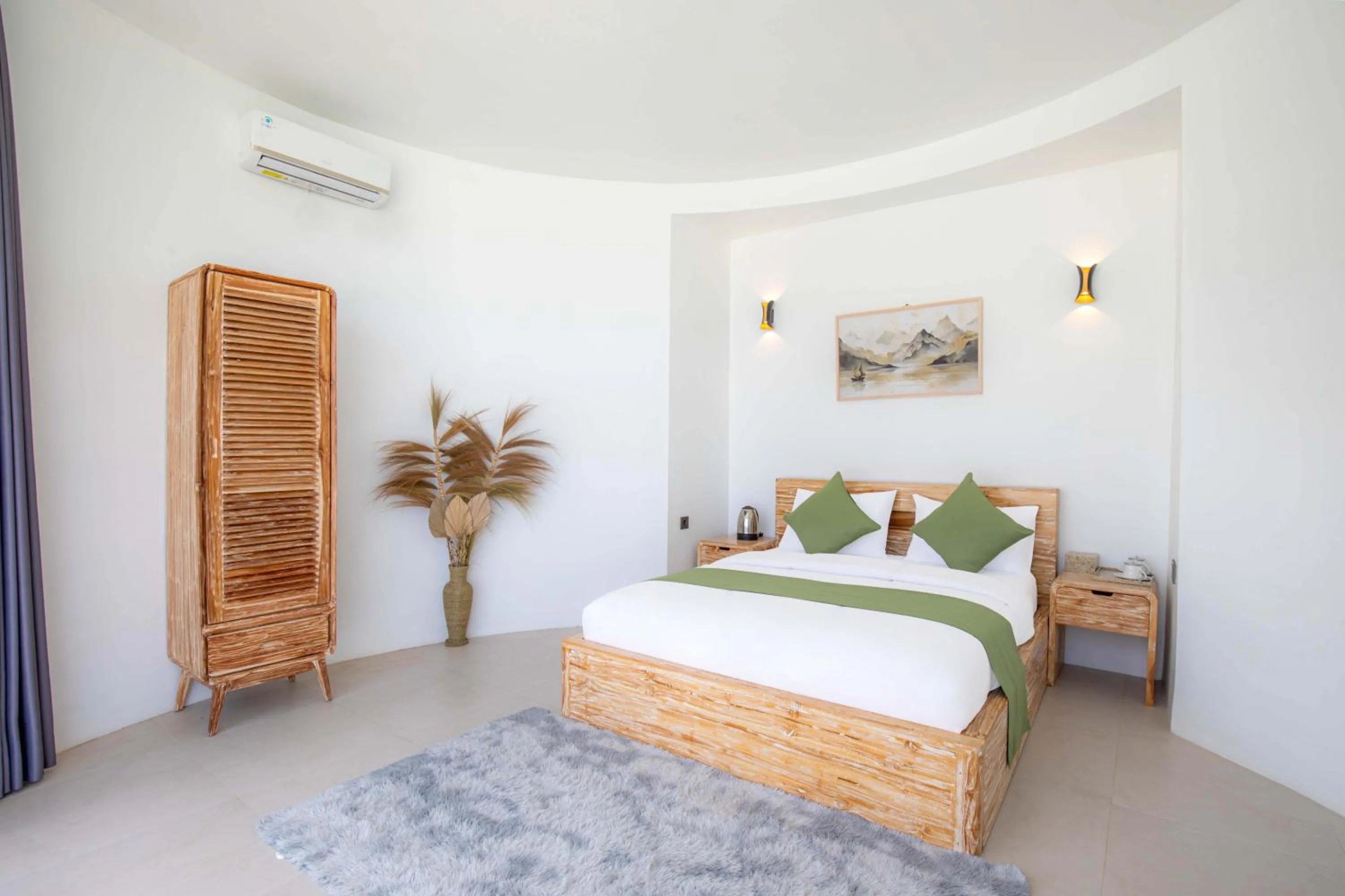 Bed in Intan Lake View Kintamani