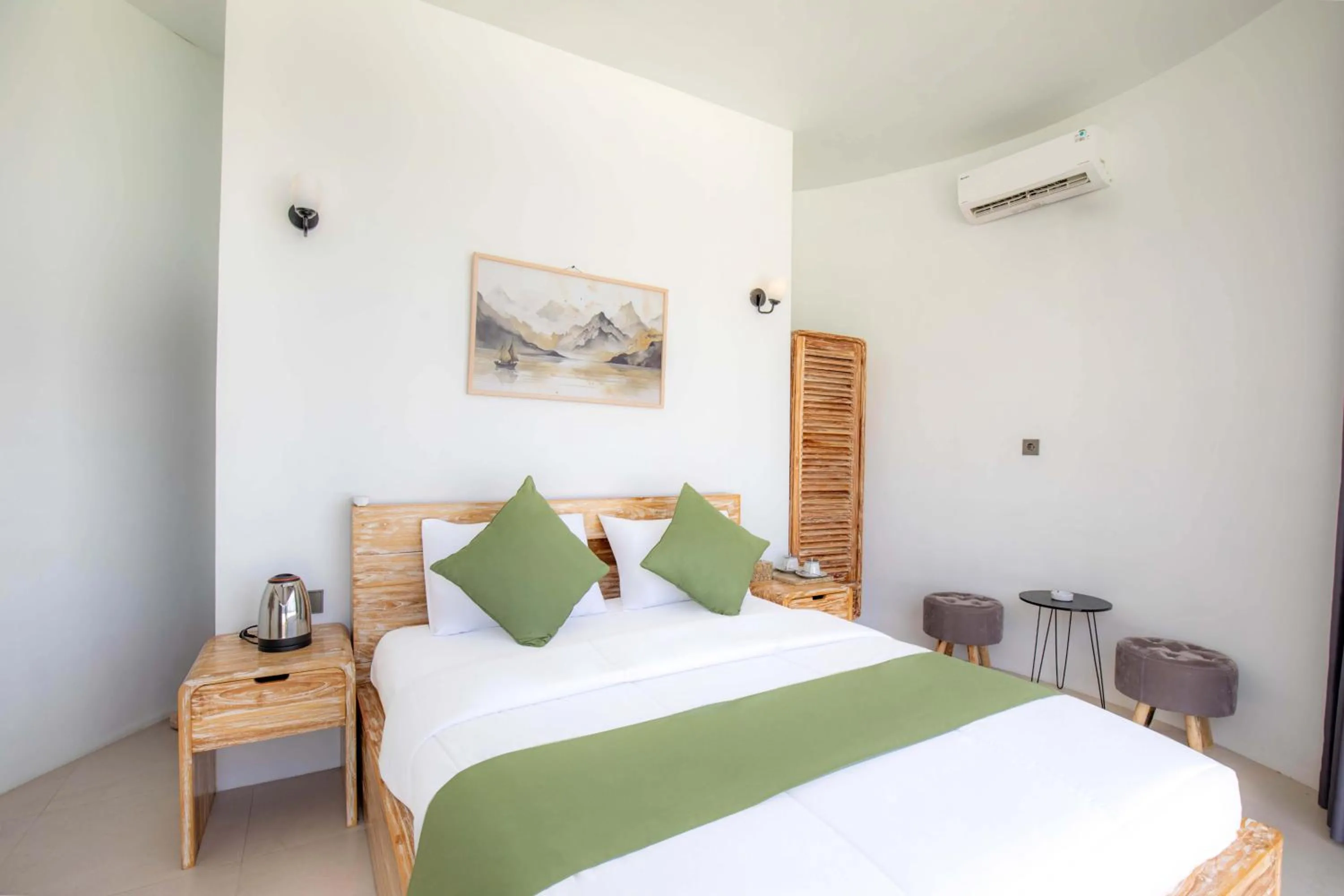 Bed in Intan Lake View Kintamani