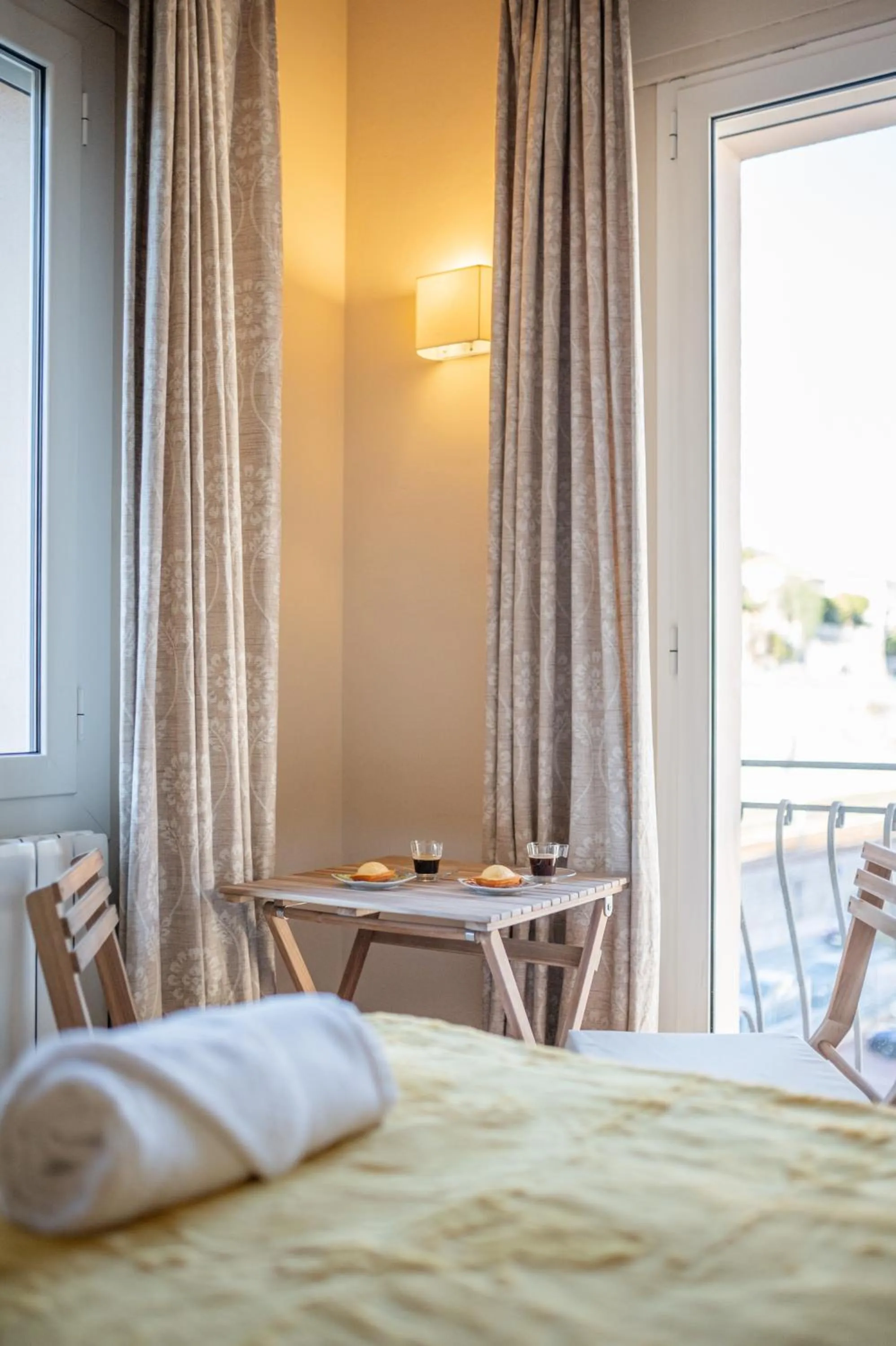 Dining area, Bed in La Fabrique ¿oup¿