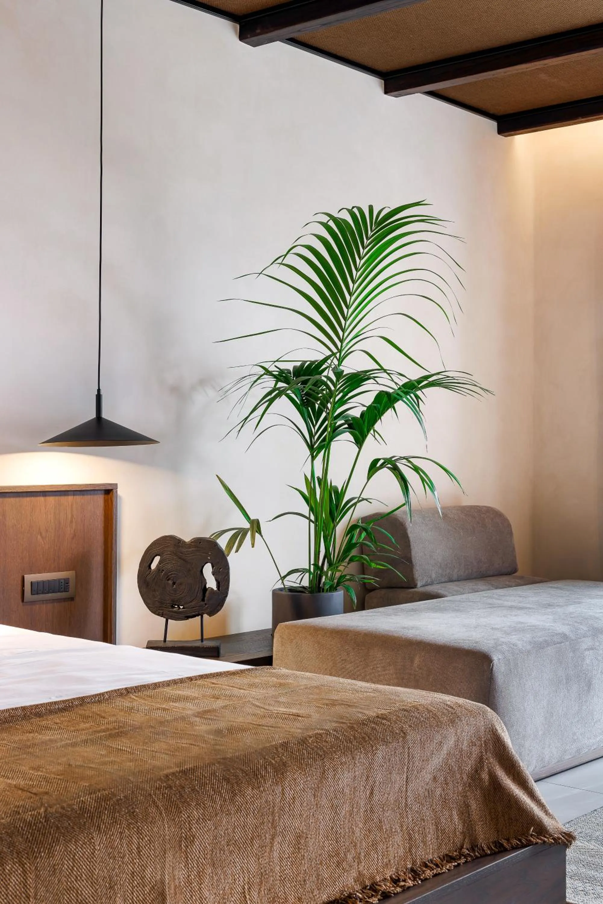 Bed in Maximus Mykonos