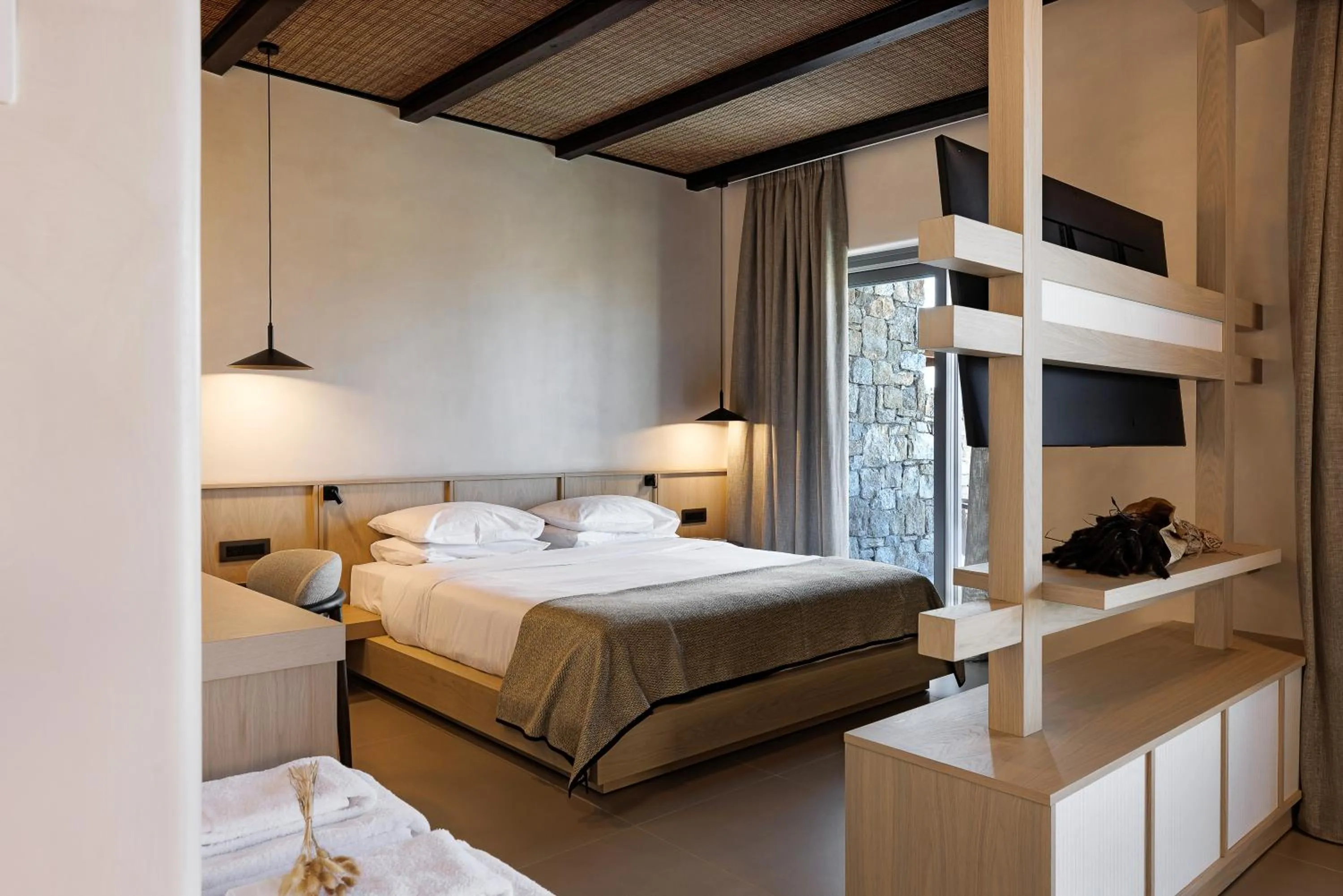 Bed in Maximus Mykonos