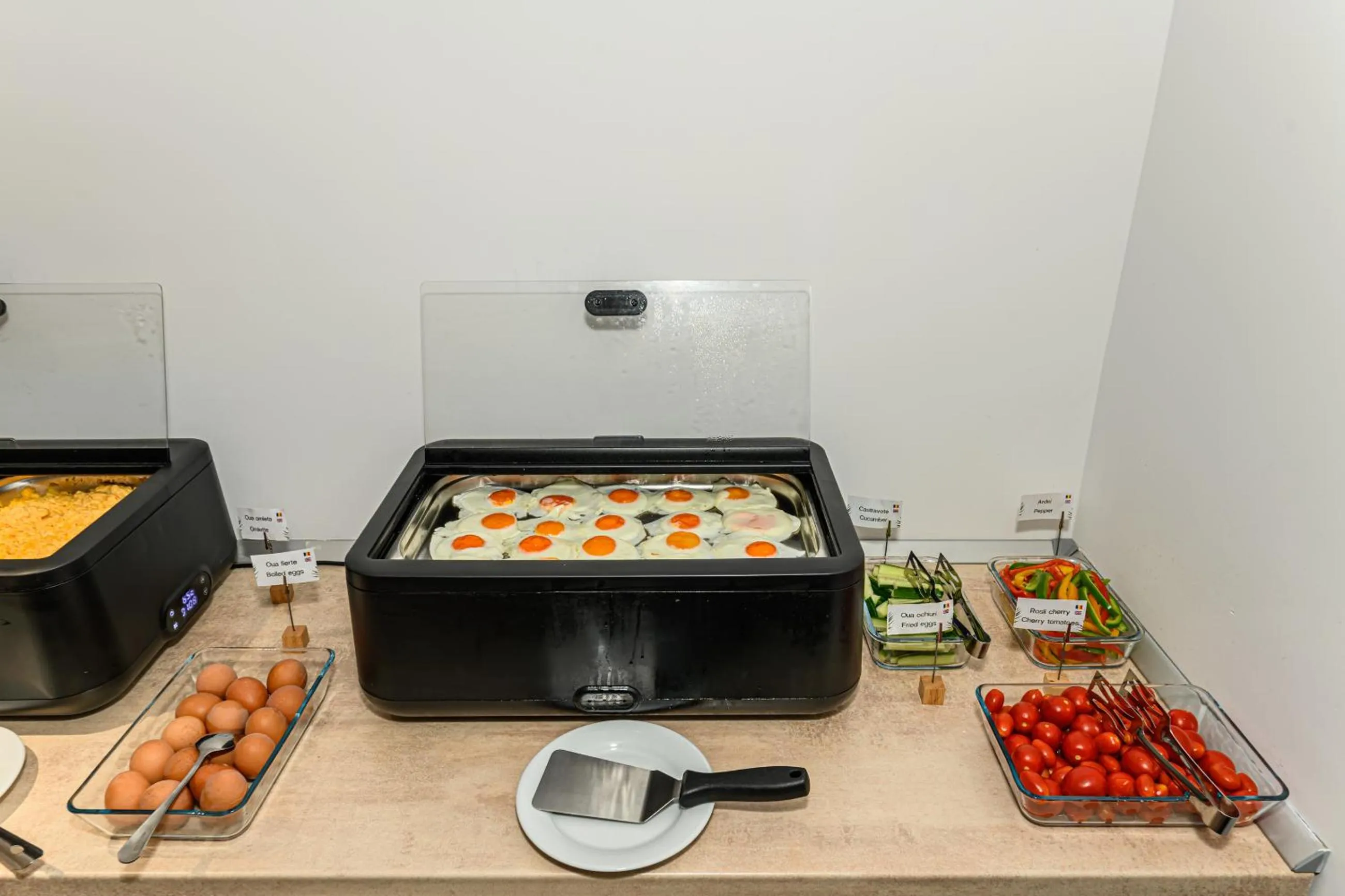 Breakfast in Johann Strauss Hotel