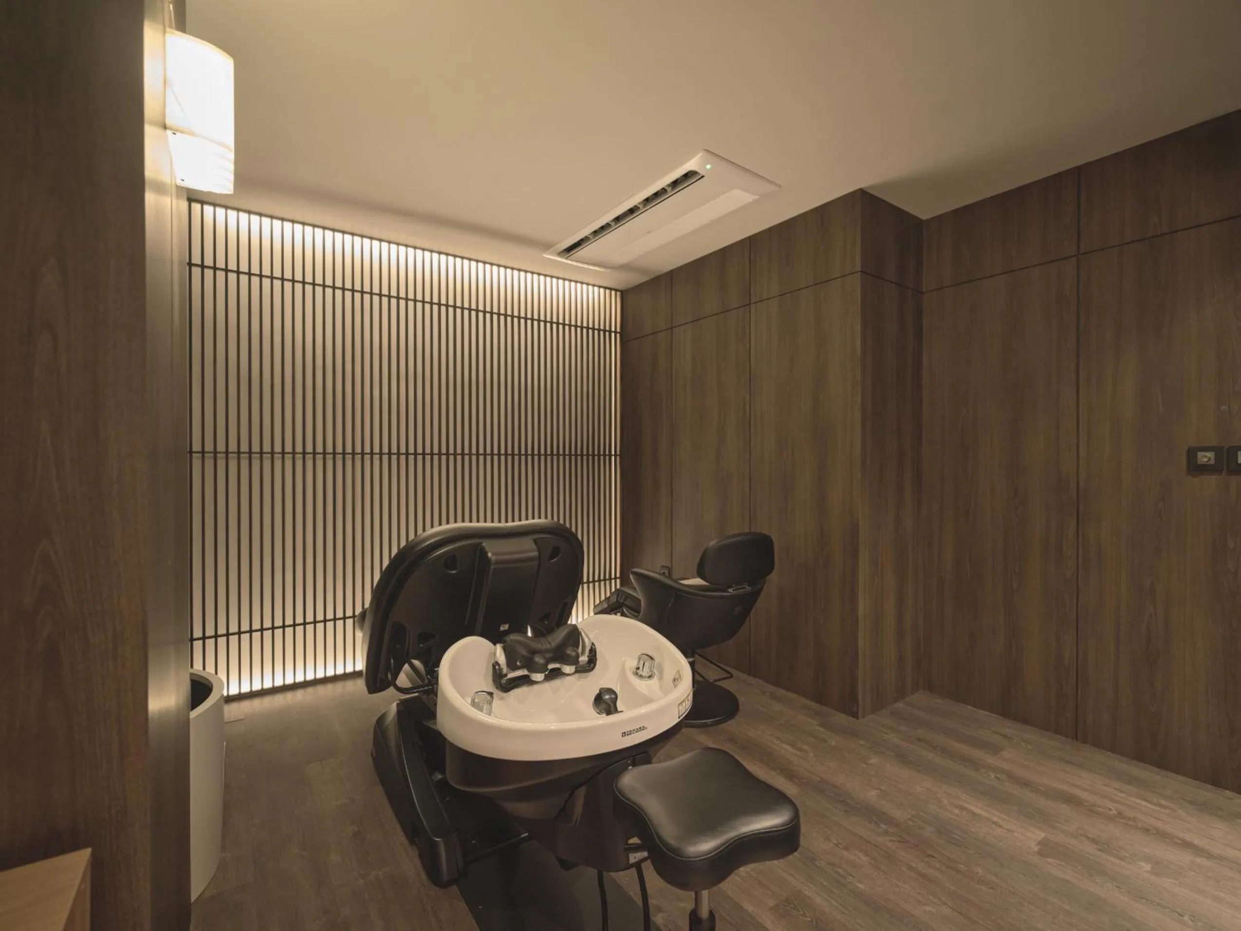 Spa and wellness centre/facilities in UH Suite The Coex