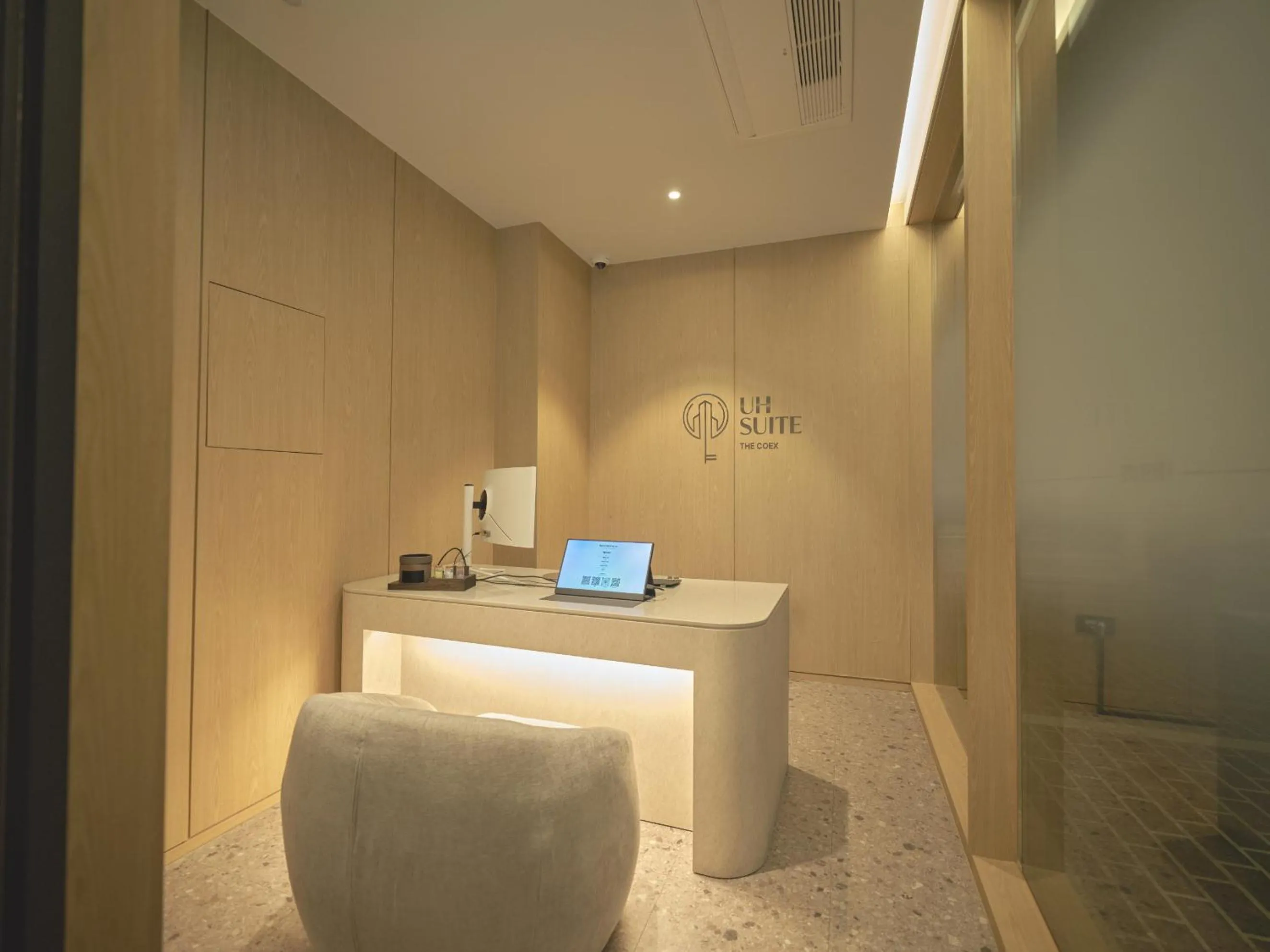 Lobby or reception in UH Suite The Coex