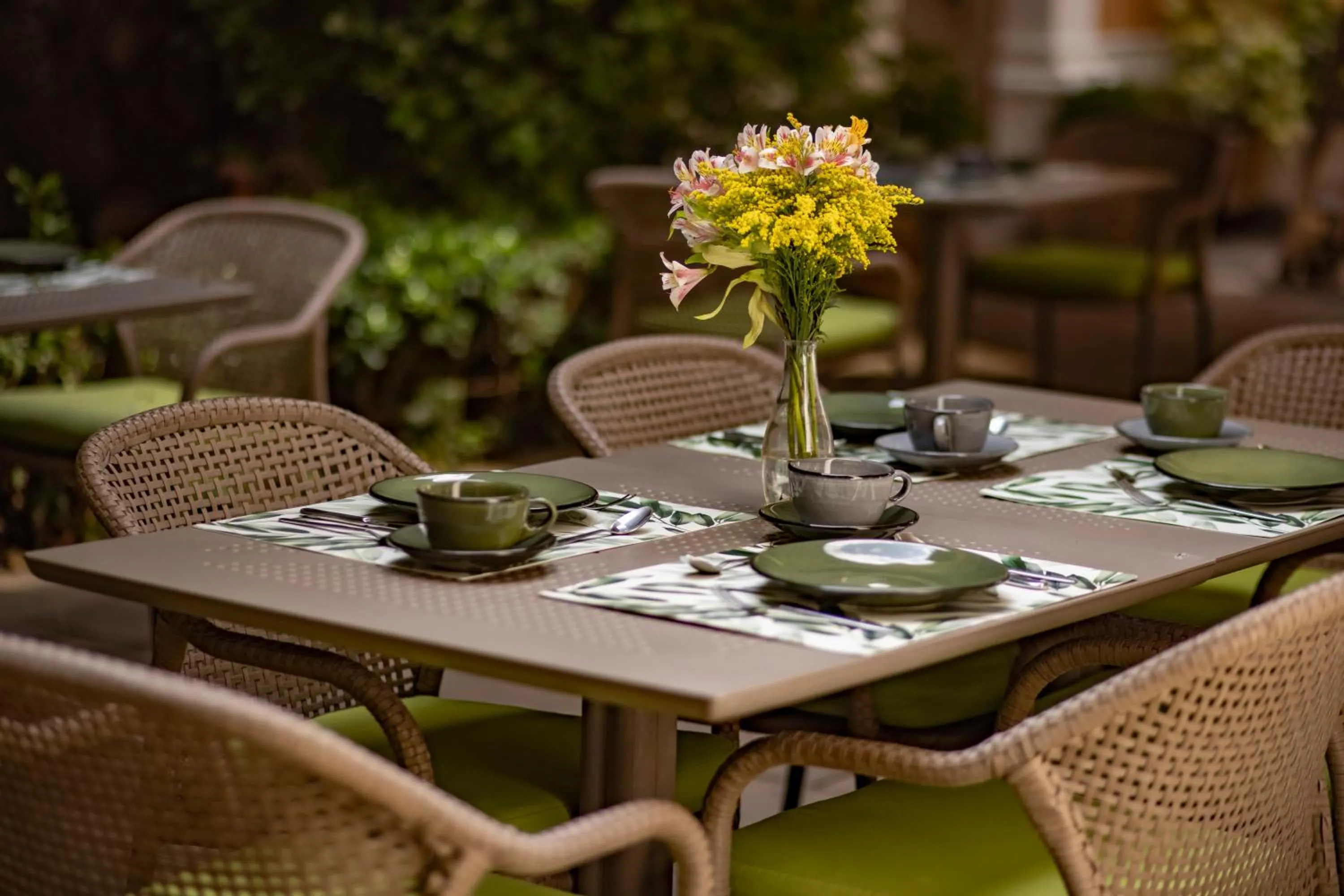 Restaurant/places to eat in Hacienda Peña Pobre