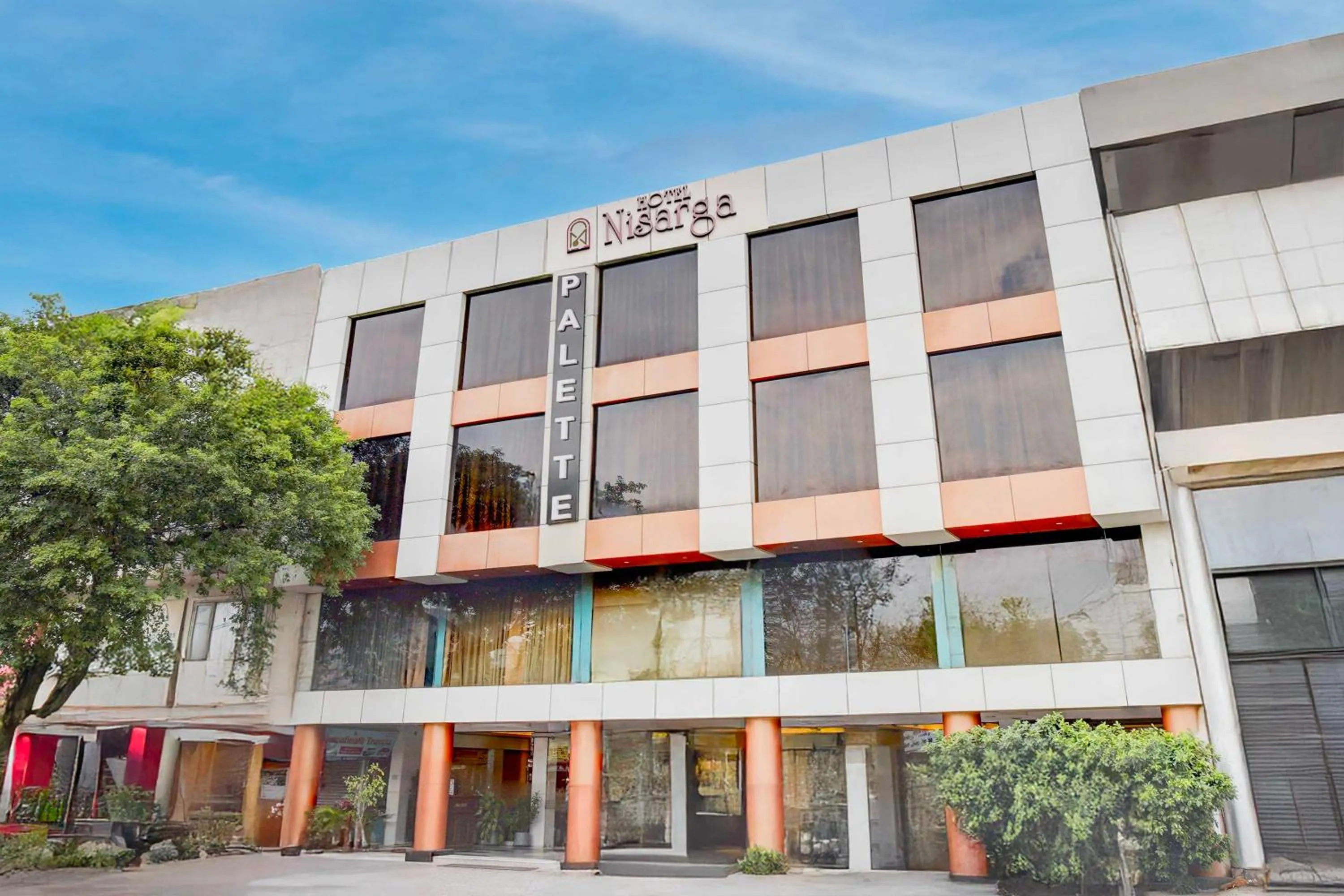 Palette Hotel Nisarga by Sunday Bhopal