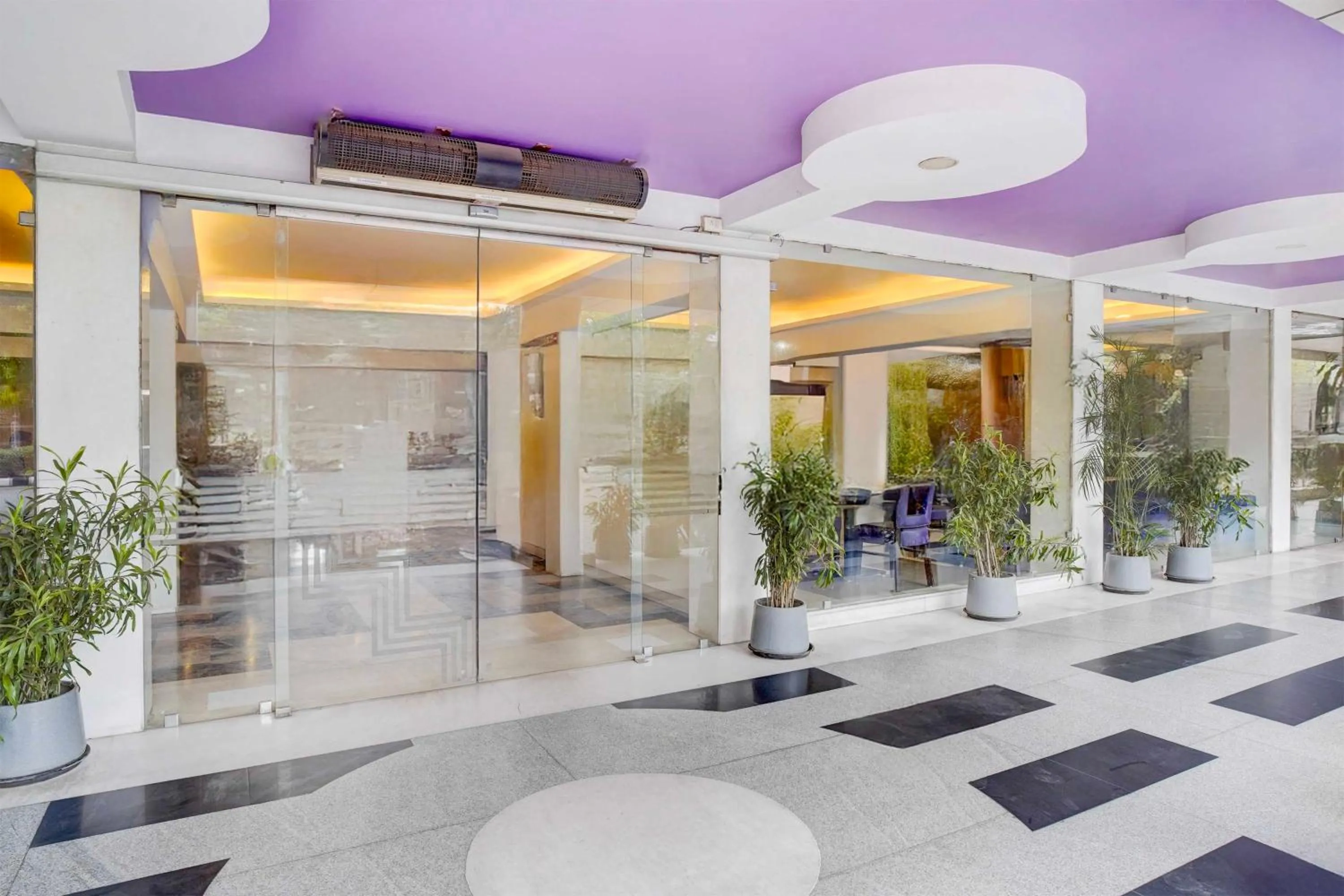 Lobby or reception in Palette Hotel Nisarga by Sunday Bhopal