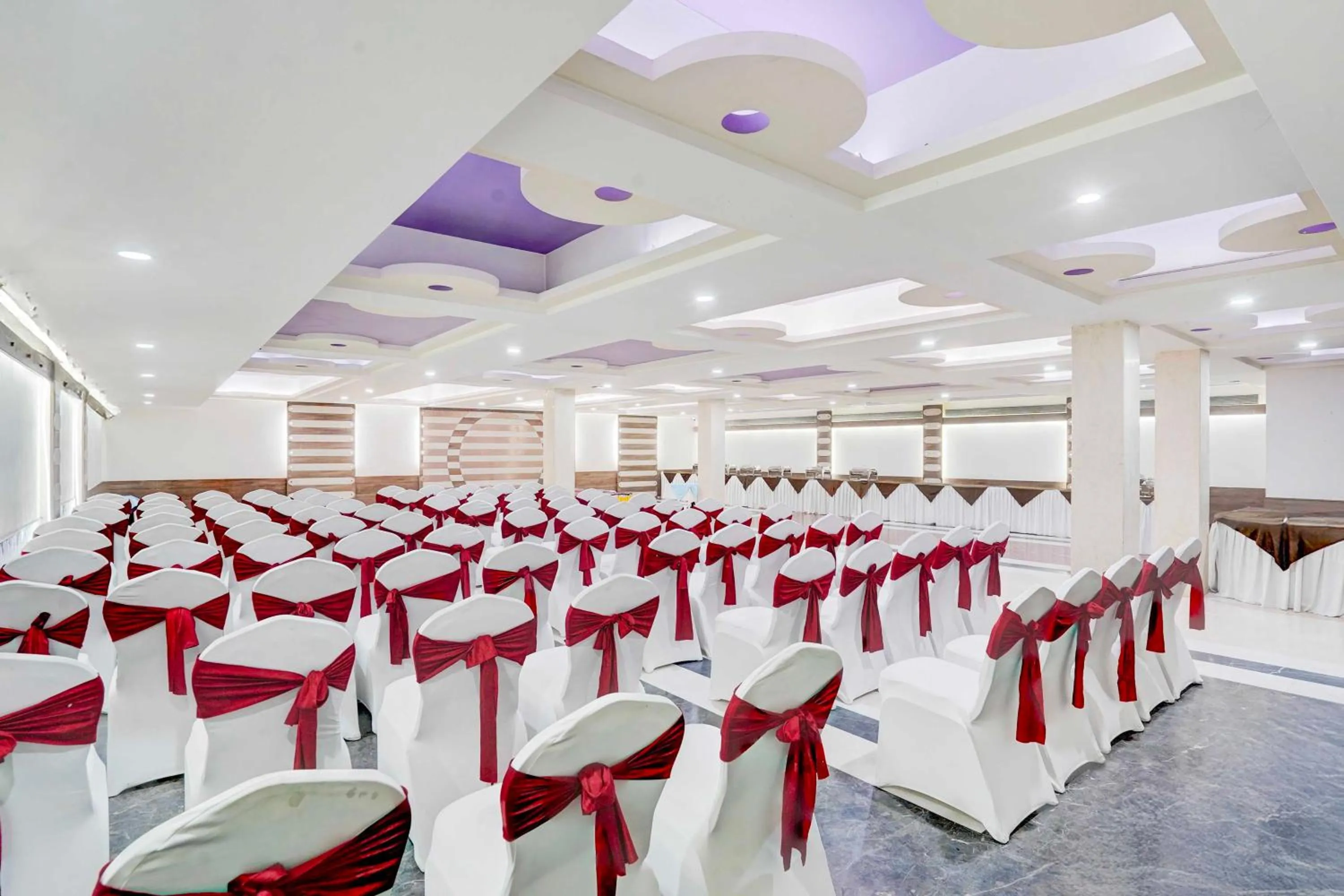 Banquet/Function facilities in Palette Hotel Nisarga by Sunday Bhopal
