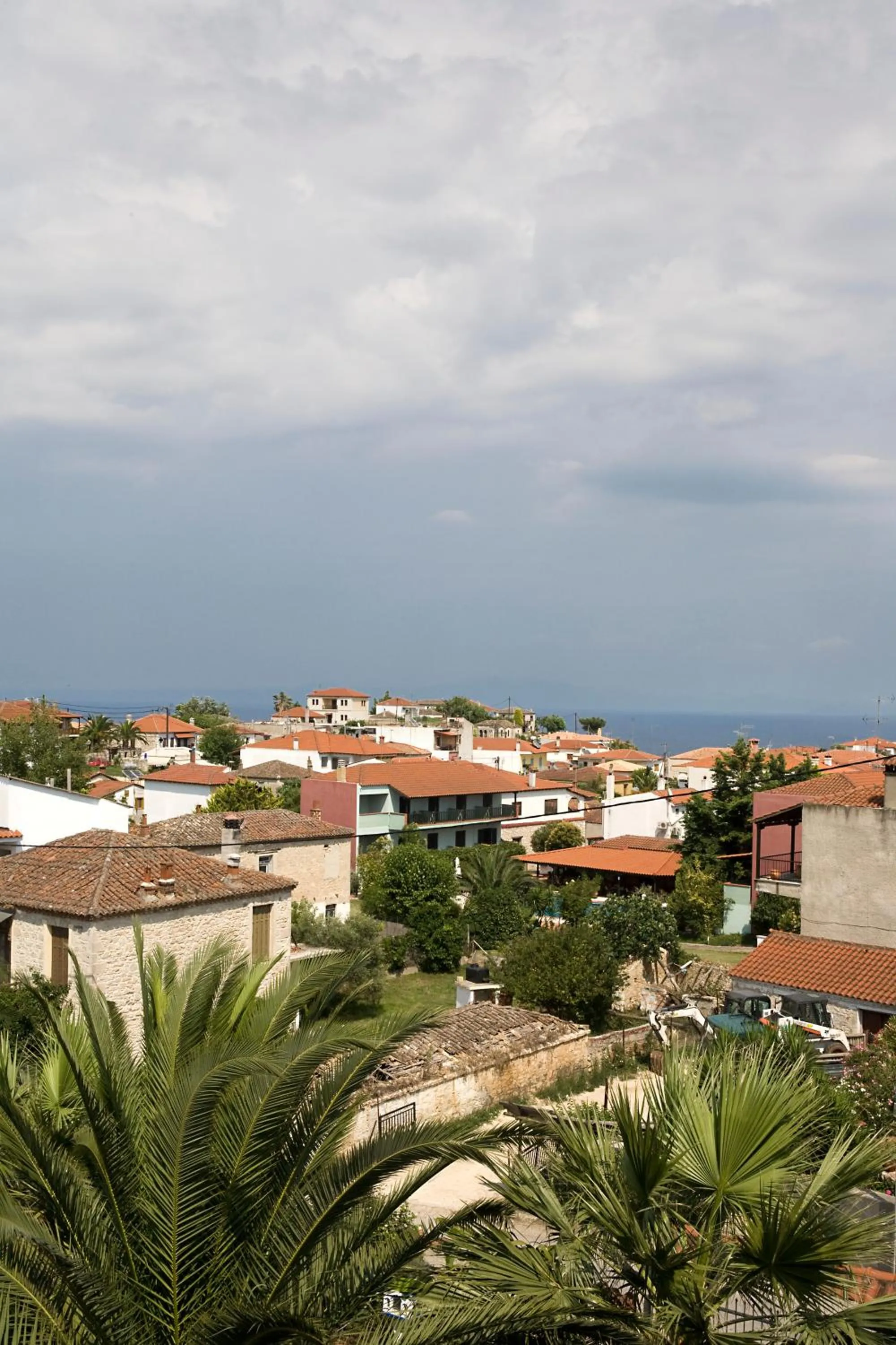 Area and facilities in Stratos Hotel