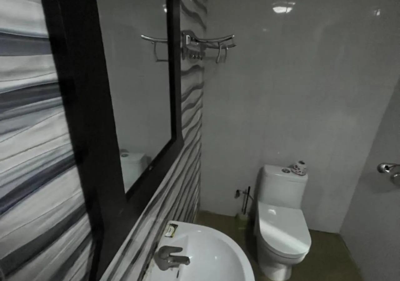 Toilet in Aotel Hotels & Suites - Ojota
