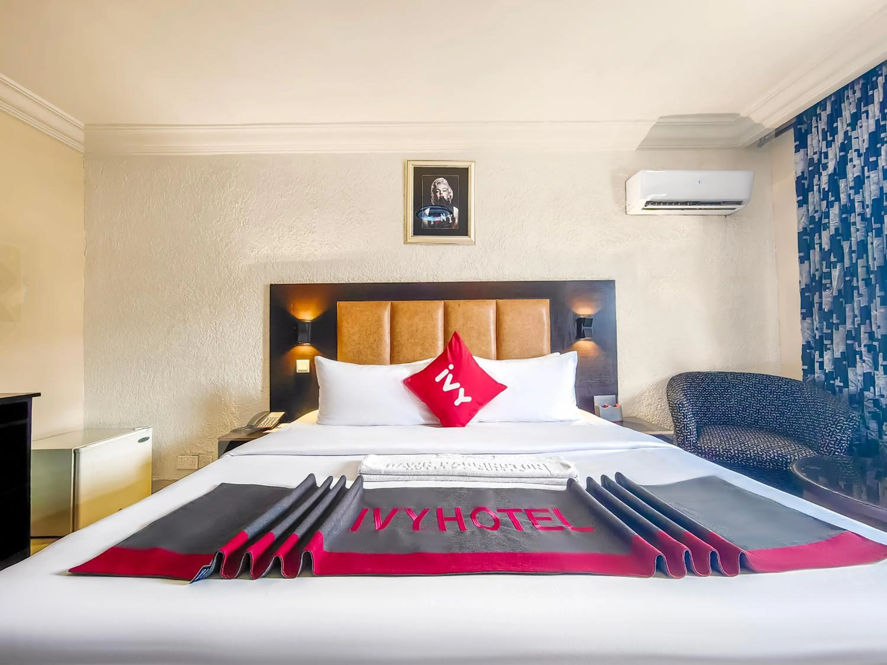 Bed in Aotel Hotels & Suites - Ojota