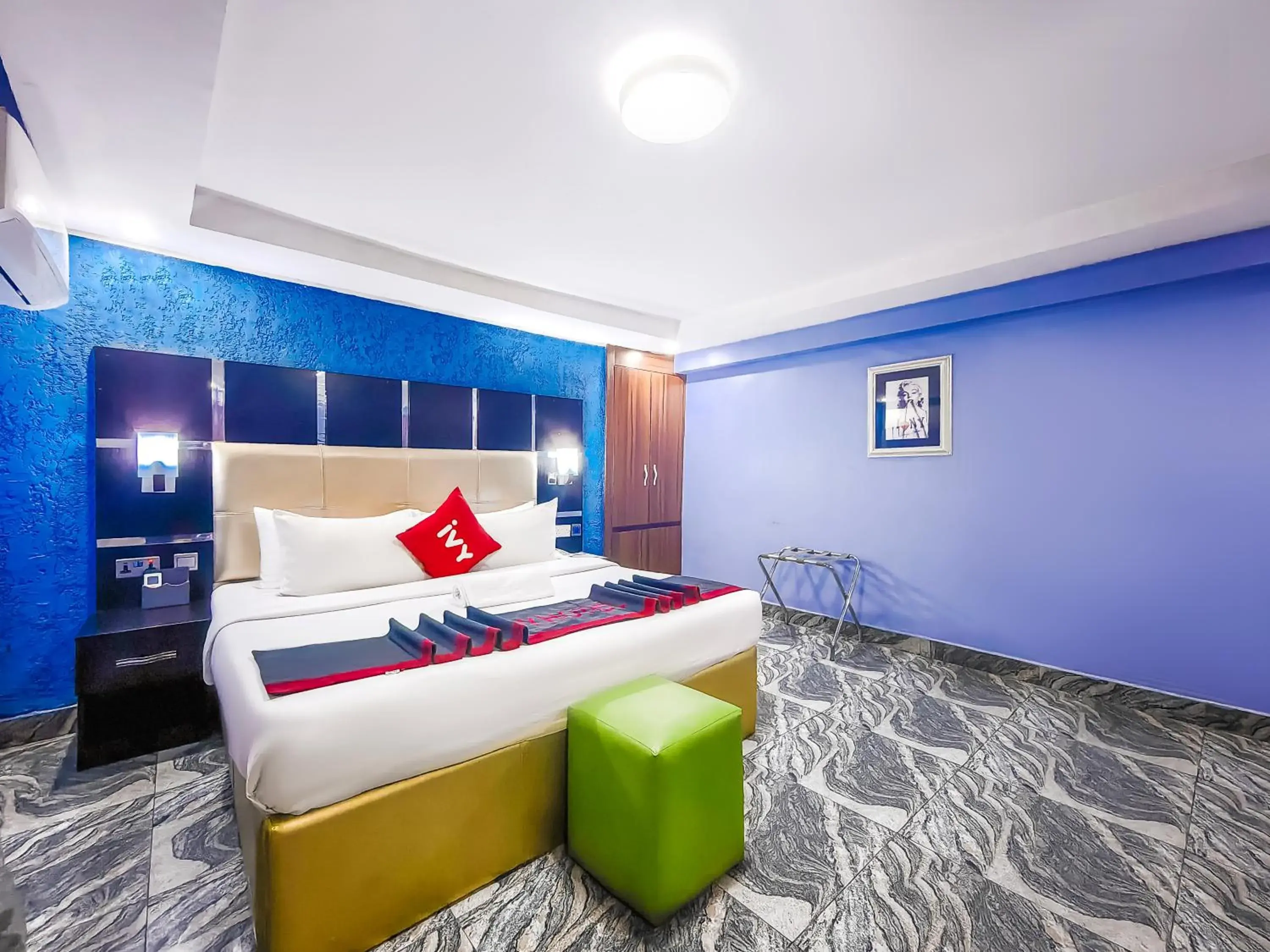 Superior Suite in Aotel Hotels & Suites - Ojota Superior Suite in Aotel Hotels & Suites - Ojota