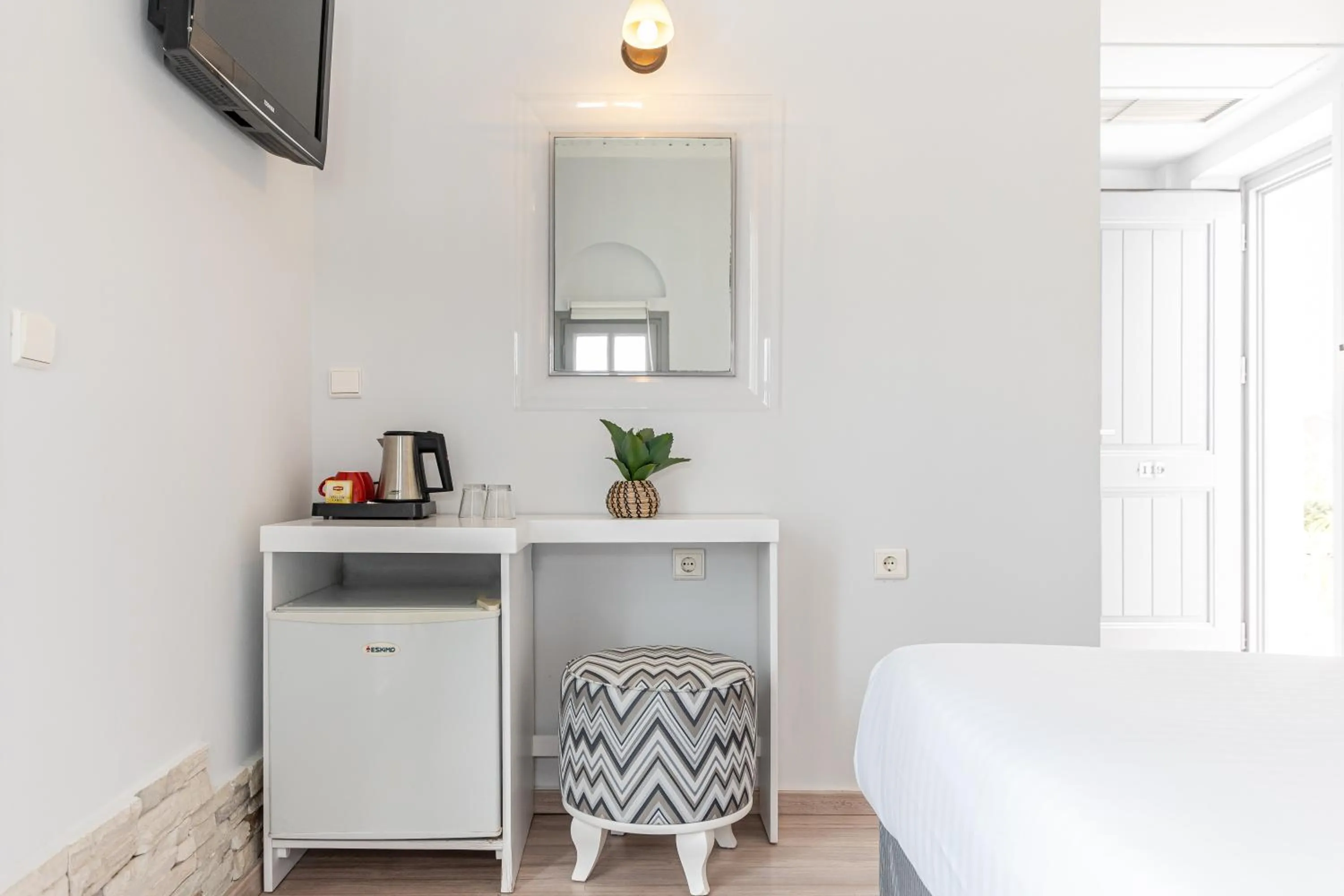 Coffee/tea facilities in Galaxy Hotel Naxos