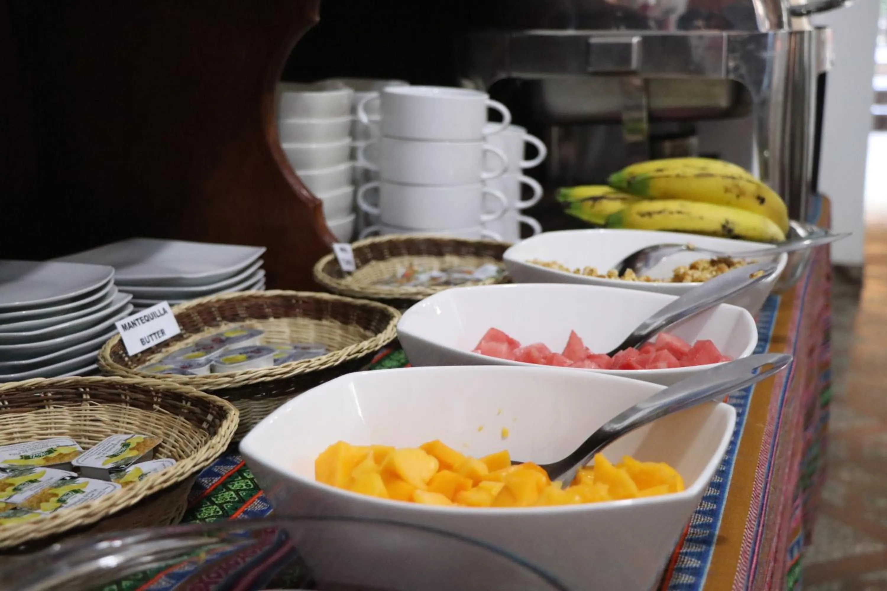 Food and drinks in Intitambo Hotel