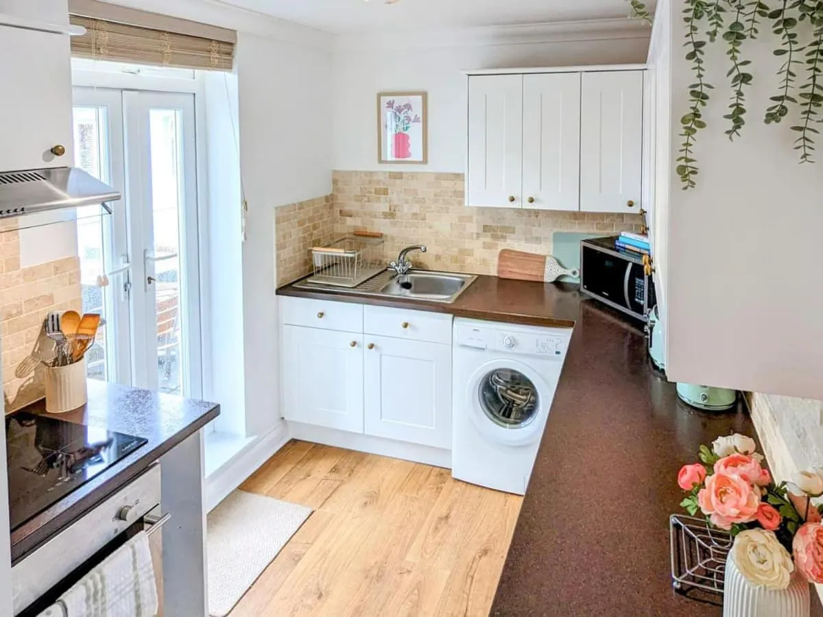 7 Goodrington Lodge