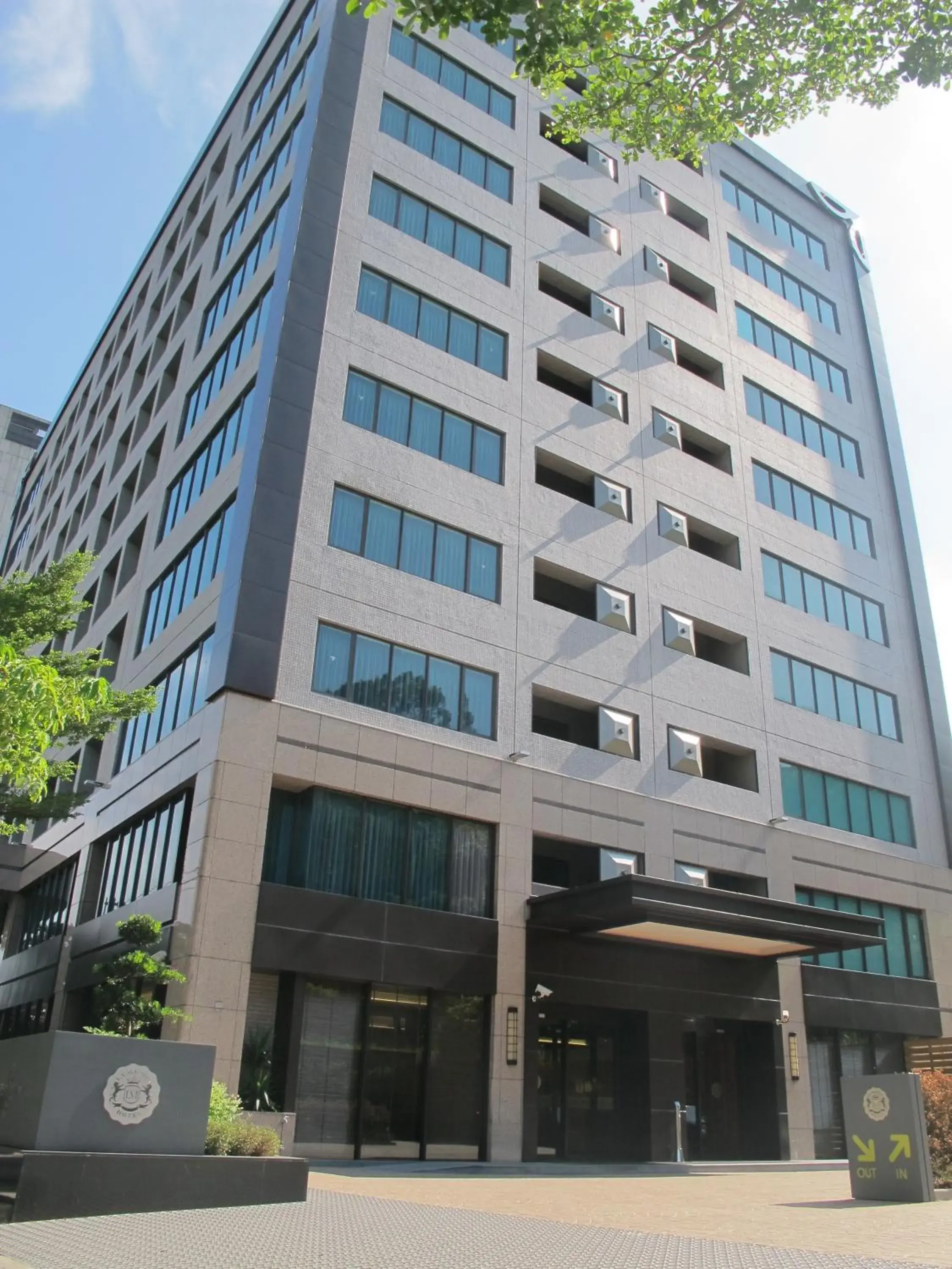 Property Building in La Maison Hotel Property Building in La Maison Hotel