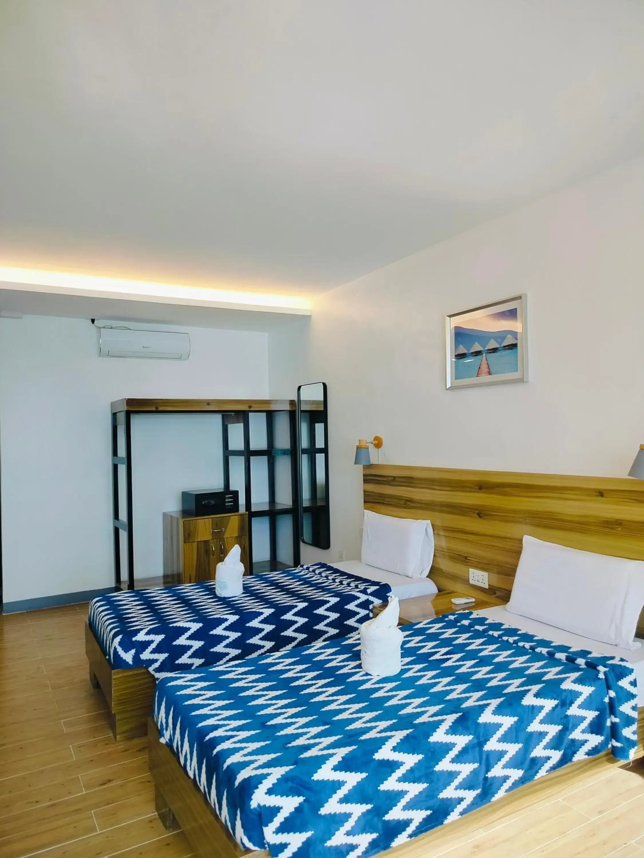 Double or Twin Room with Sea View in Coron Underwater Garden Resort Double or Twin Room with Sea View in Coron Underwater Garden Resort