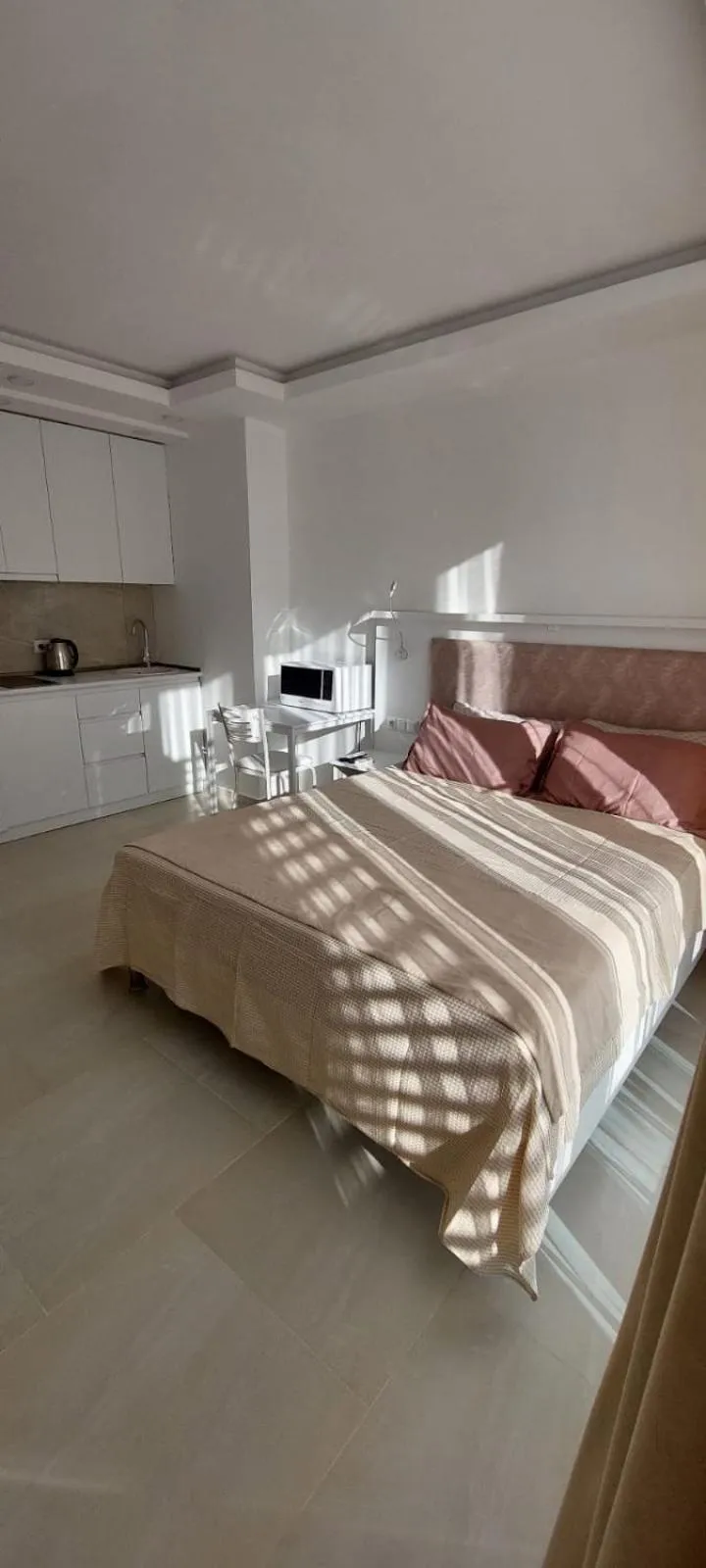 Bed in Apart Hotel Sunrise