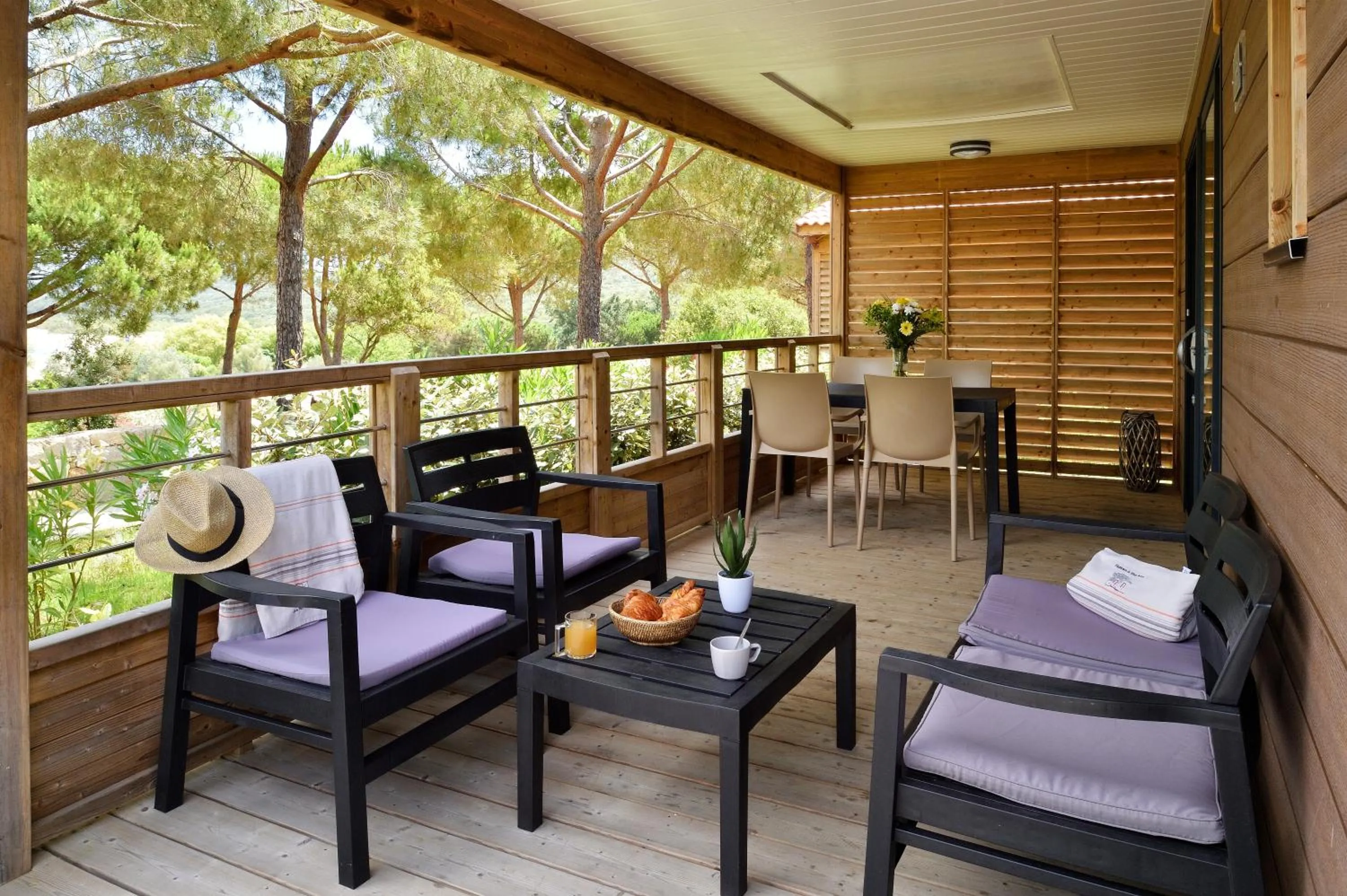 Patio in Résidence & Hotel U Livanti ECOLABEL