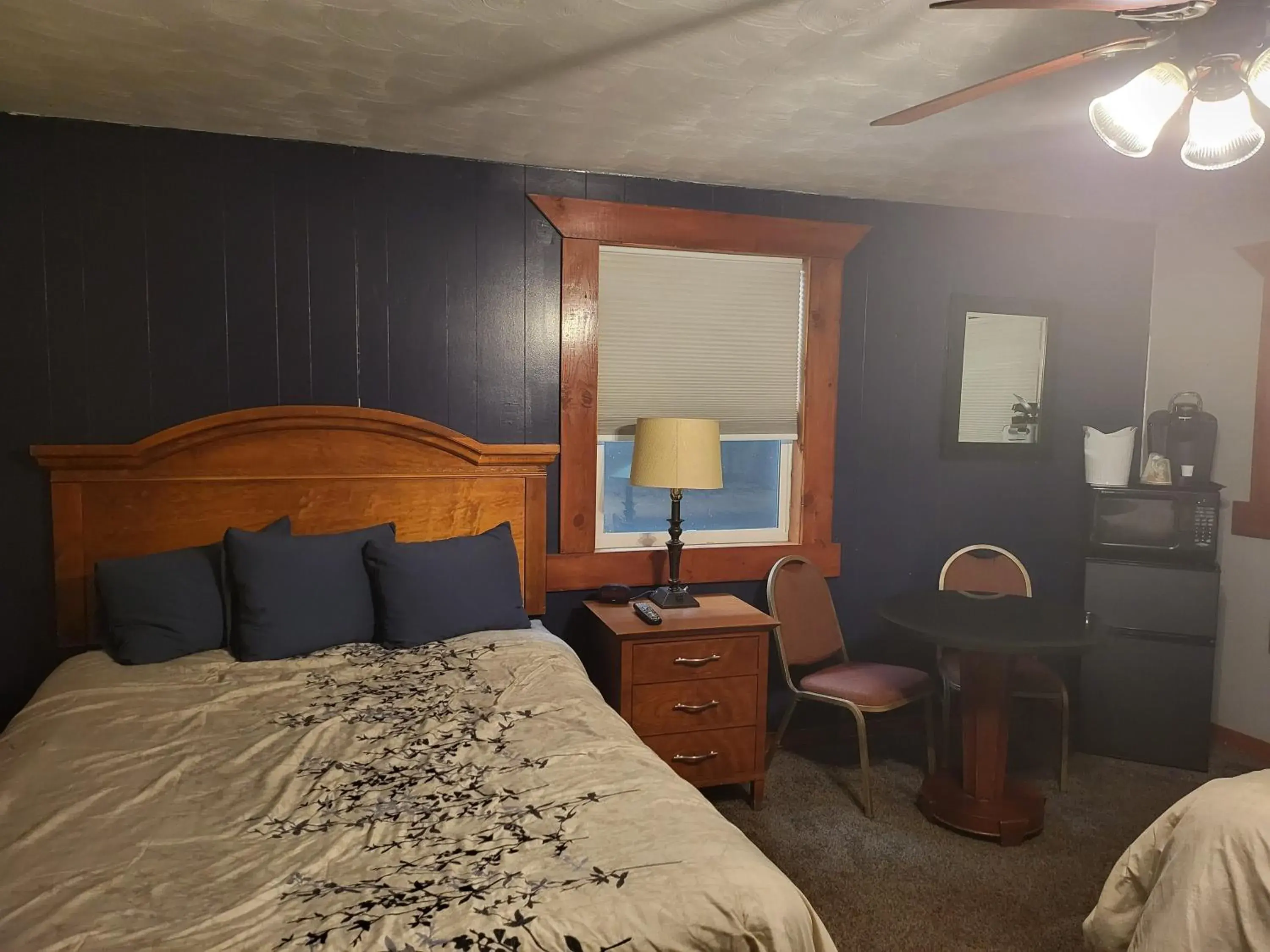 Bedroom, Bed in KJ's Inn and Suites By OYO Gettysburg US Hwy 212 Bedroom, Bed in KJ's Inn and Suites By OYO Gettysburg US Hwy 212