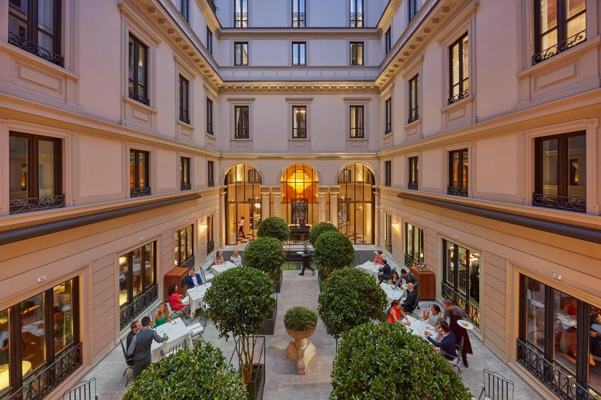 Inner courtyard view in Mandarin Oriental, Milan