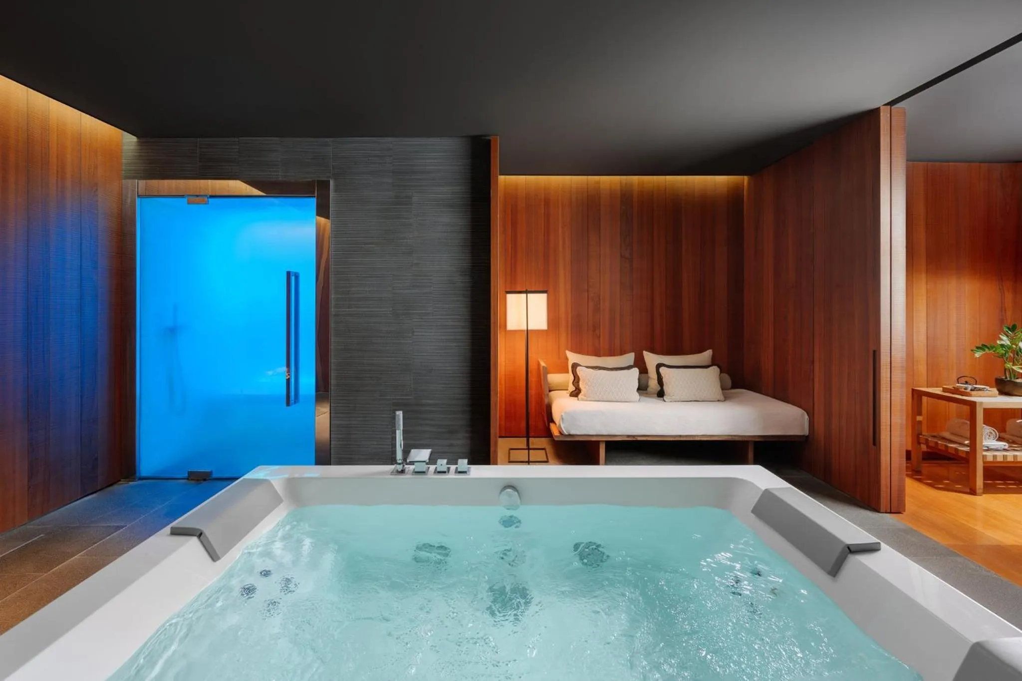 Spa and wellness centre/facilities, Bed in Mandarin Oriental, Milan