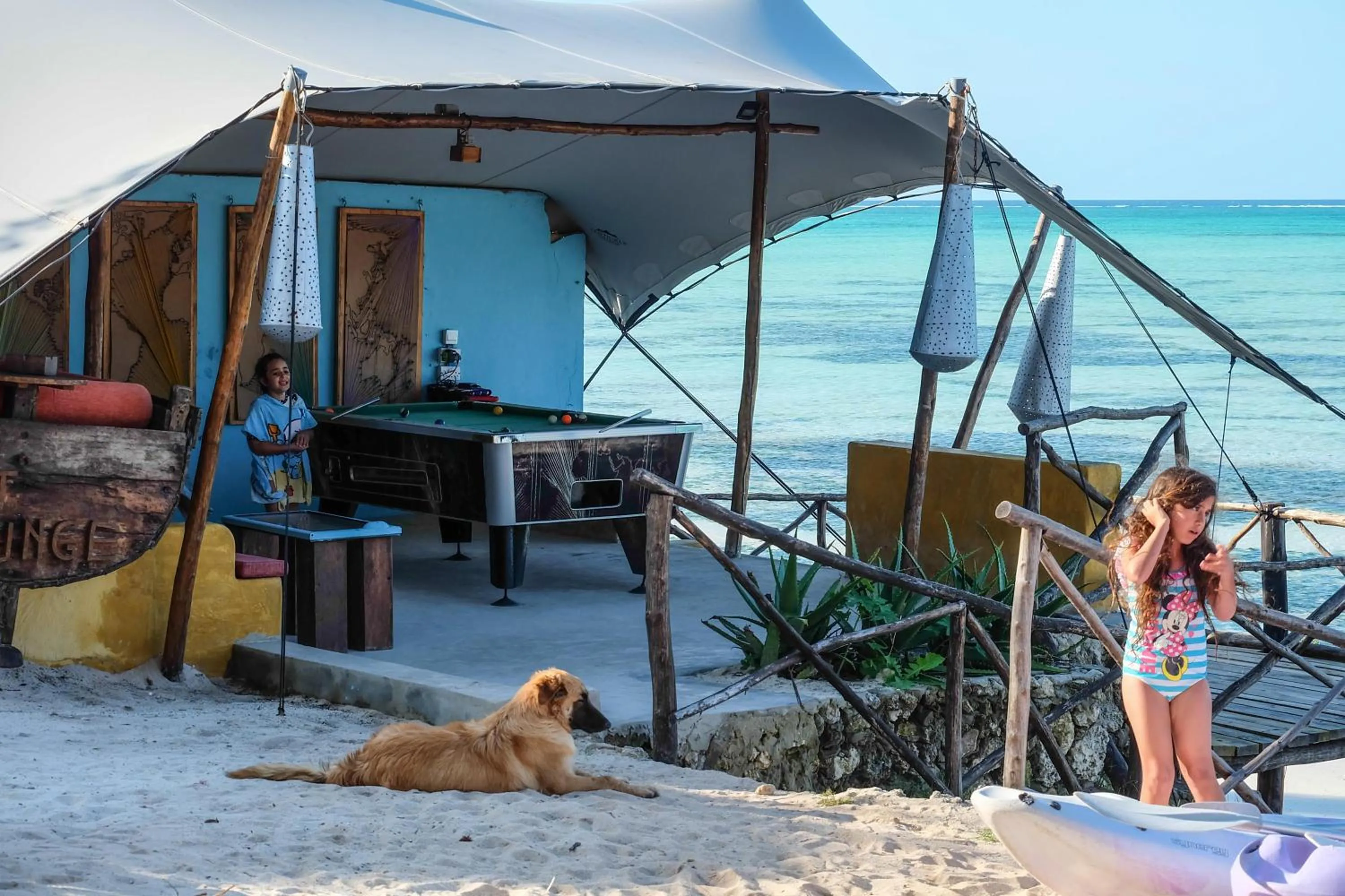 People in Seasons Lodge Zanzibar