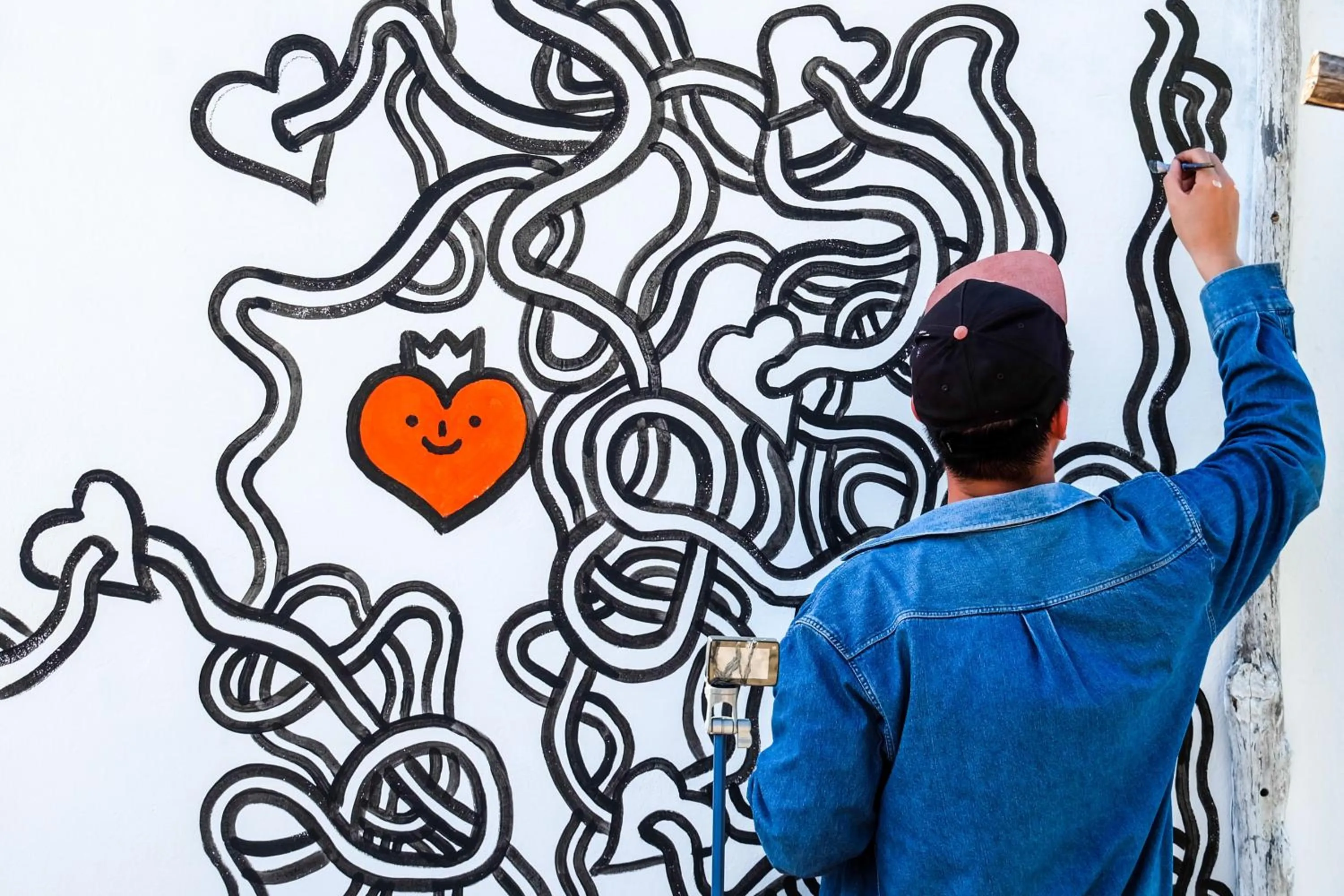 People in Seasons Lodge Zanzibar