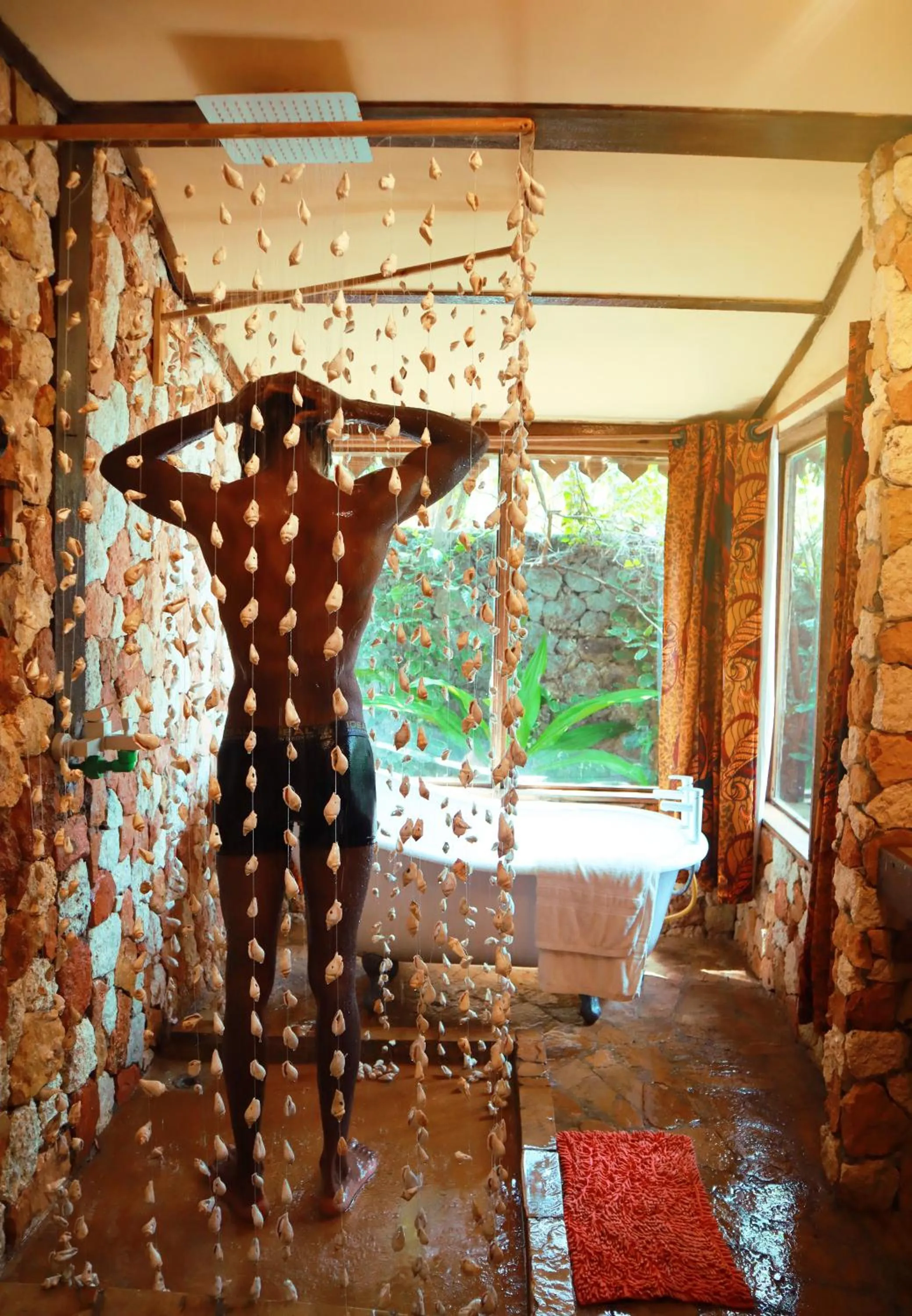 Bathroom in Seasons Lodge Zanzibar