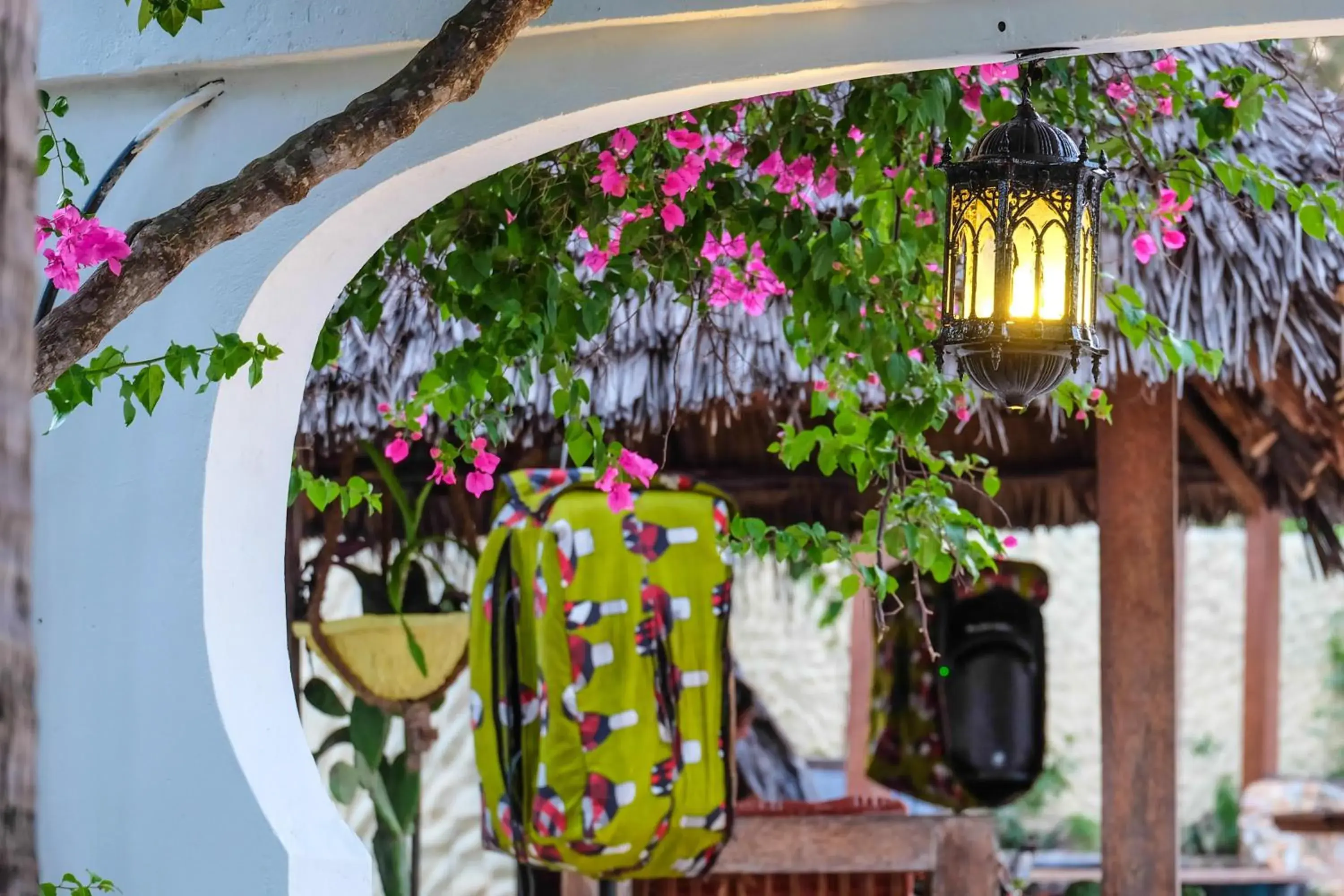 Facade/entrance in Seasons Lodge Zanzibar Facade/entrance in Seasons Lodge Zanzibar