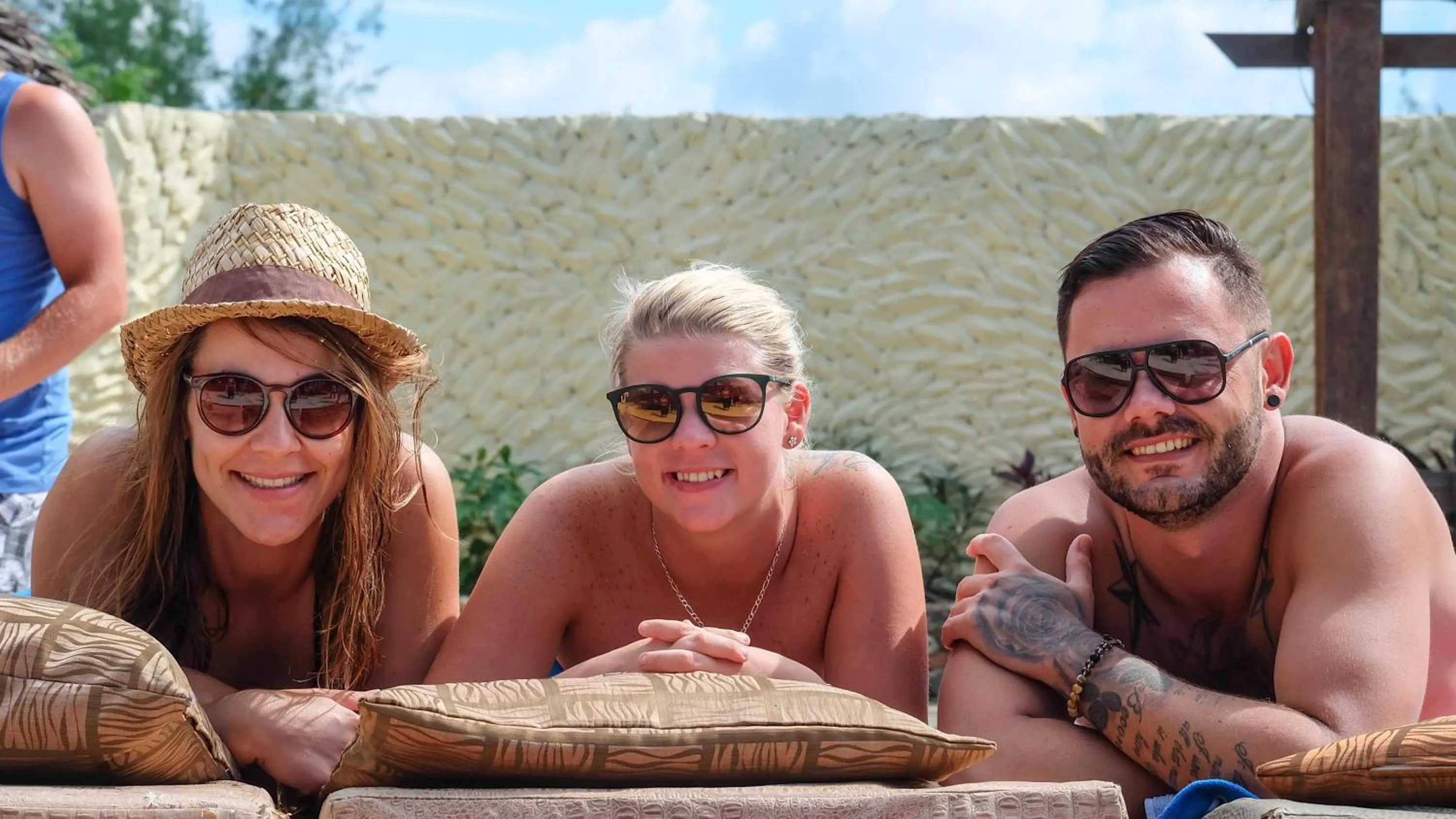 People in Seasons Lodge Zanzibar