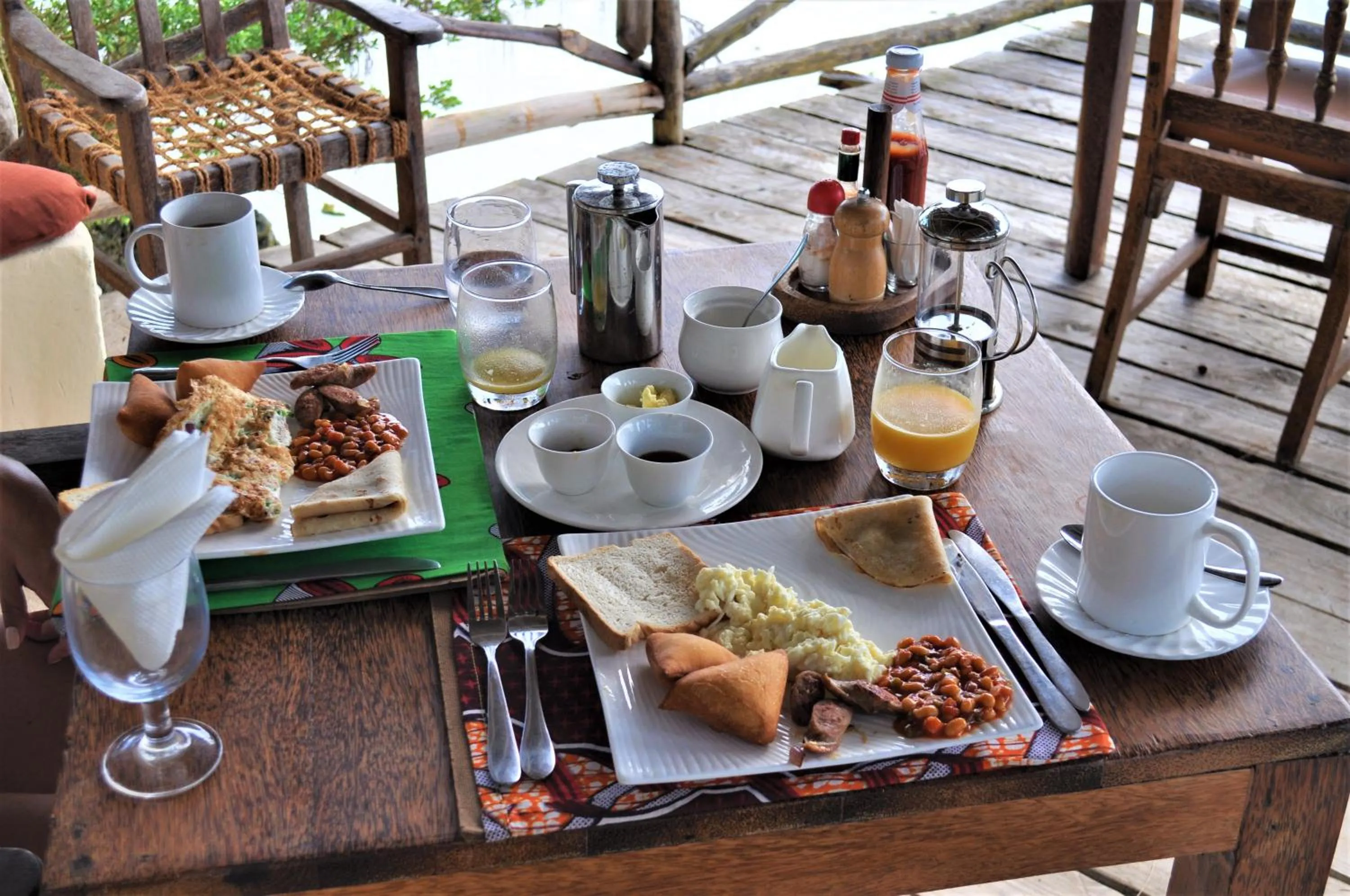 Food and drinks in Seasons Lodge Zanzibar