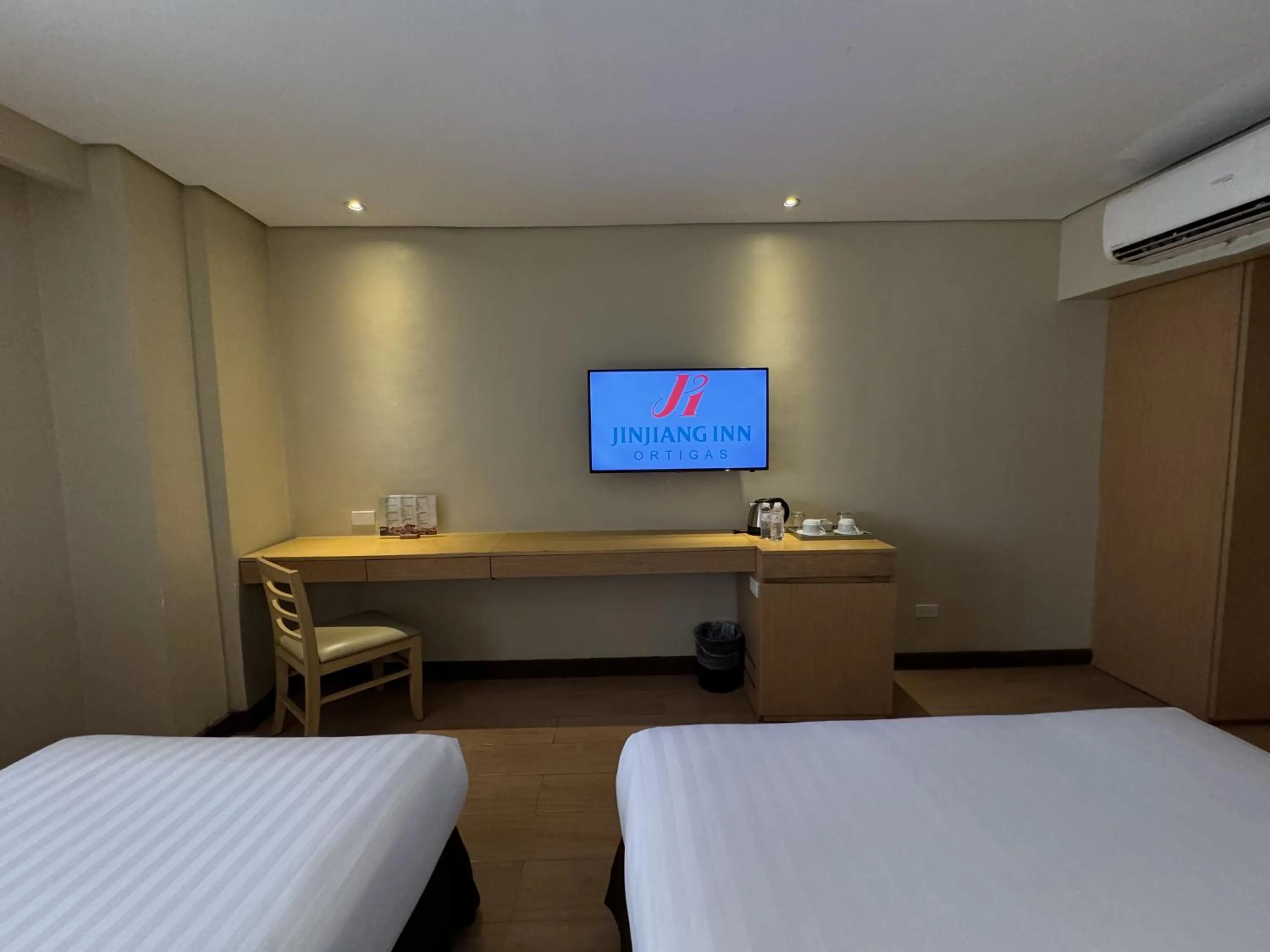 TV and multimedia, Bed in Jinjiang Inn - Ortigas