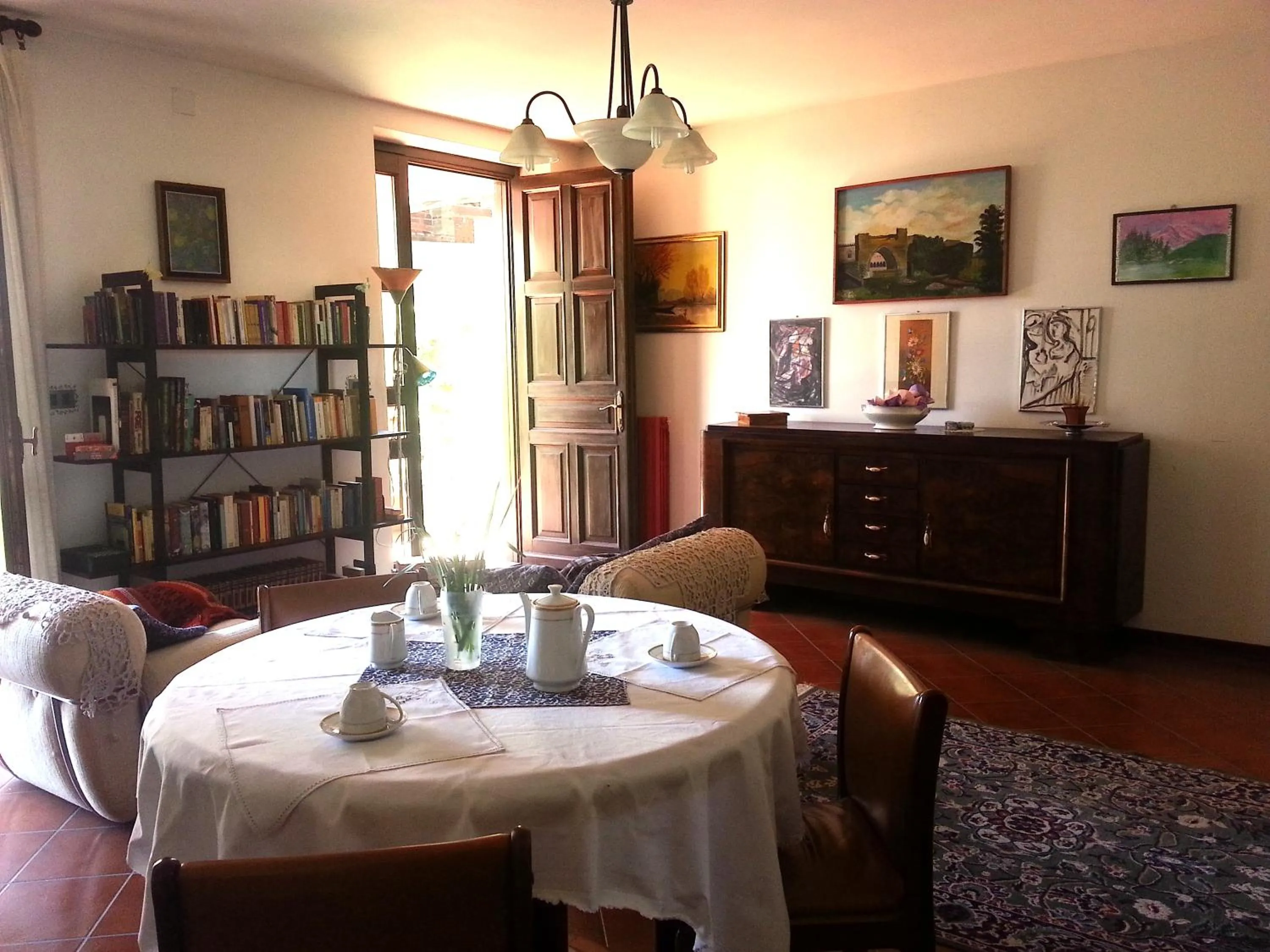 Communal lounge/ TV room in Il Nido del Pettirosso