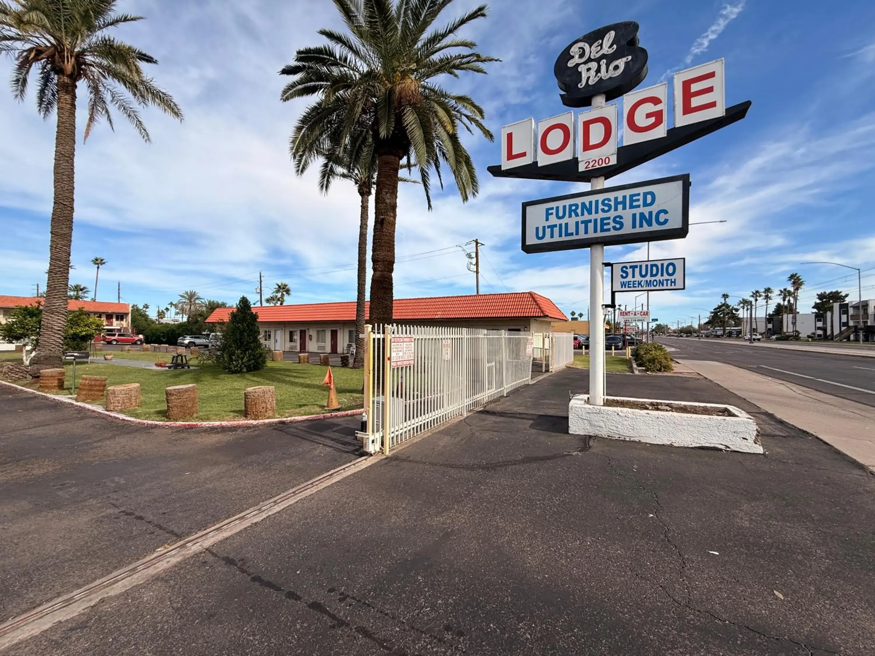Facade/entrance in Del Rio Hotel O near Mesa Downtown Facade/entrance in Del Rio Hotel O near Mesa Downtown