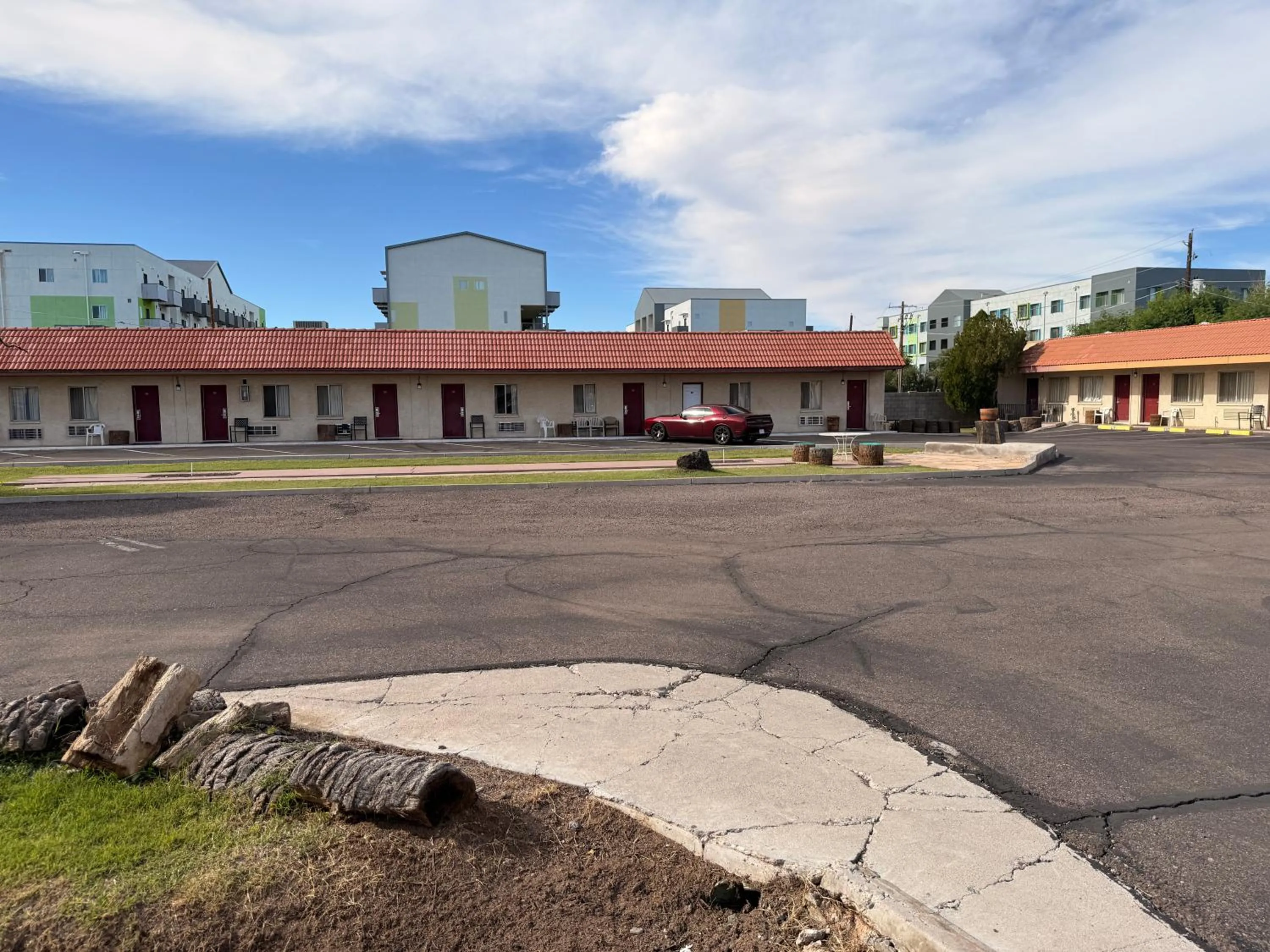 Property building in Del Rio Hotel O near Mesa Downtown