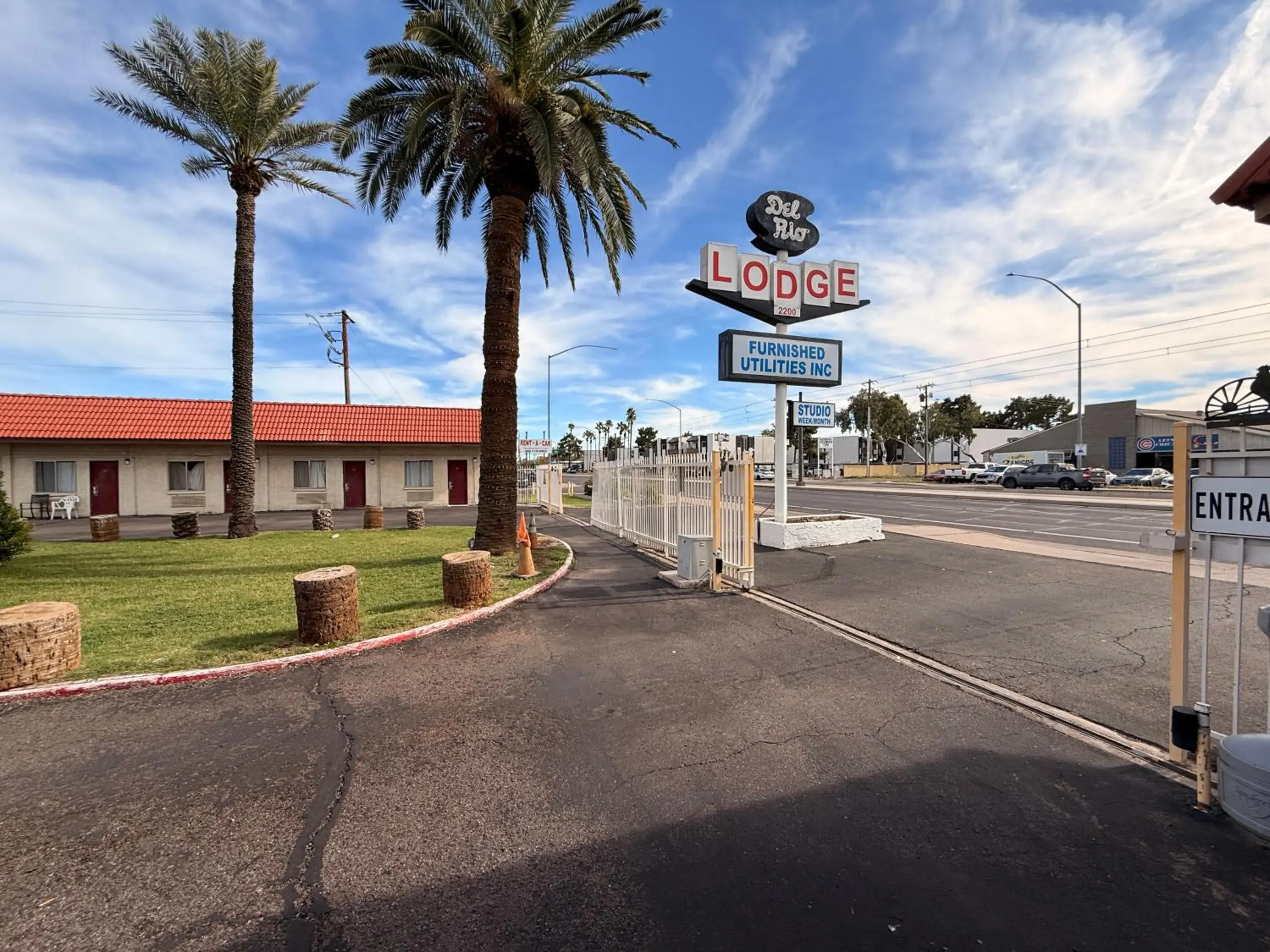 Facade/entrance in Del Rio Hotel O near Mesa Downtown Facade/entrance in Del Rio Hotel O near Mesa Downtown