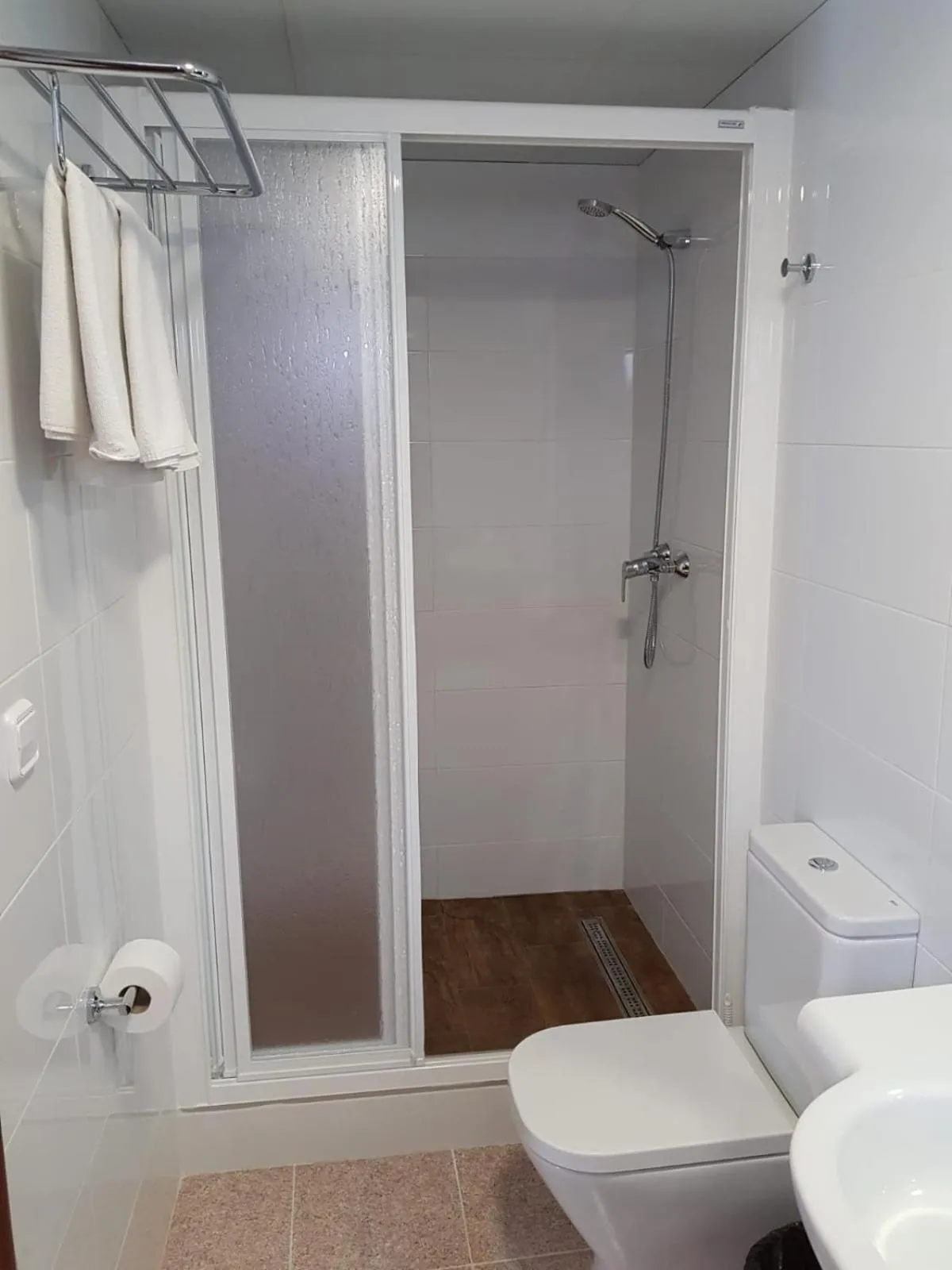 Toilet in Pensión La Orozca Benidorm