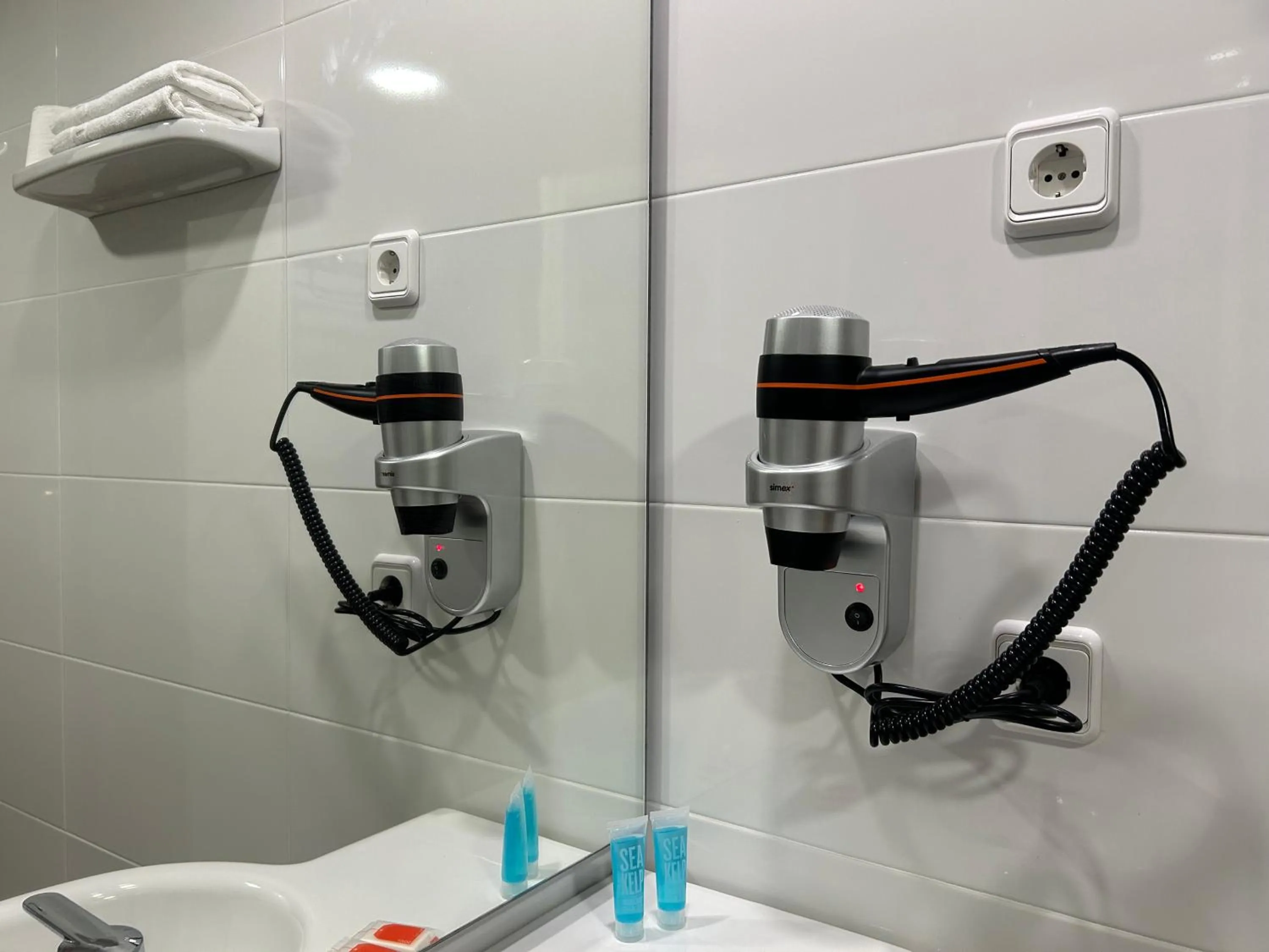 Toilet in Pensión La Orozca Benidorm