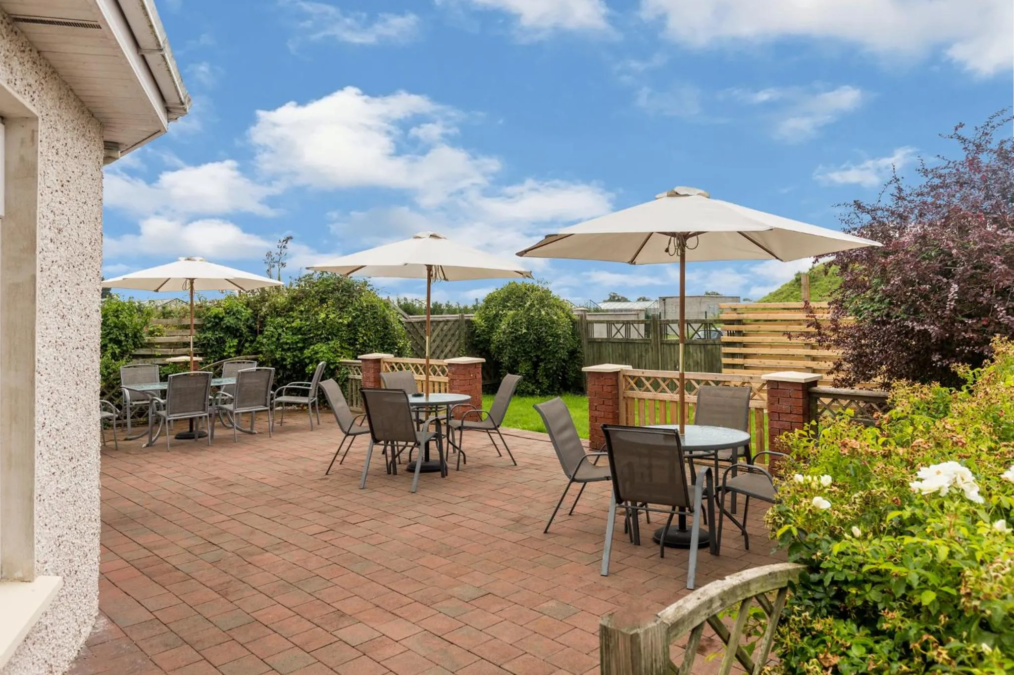 Airport View Hotel and Secret Spa