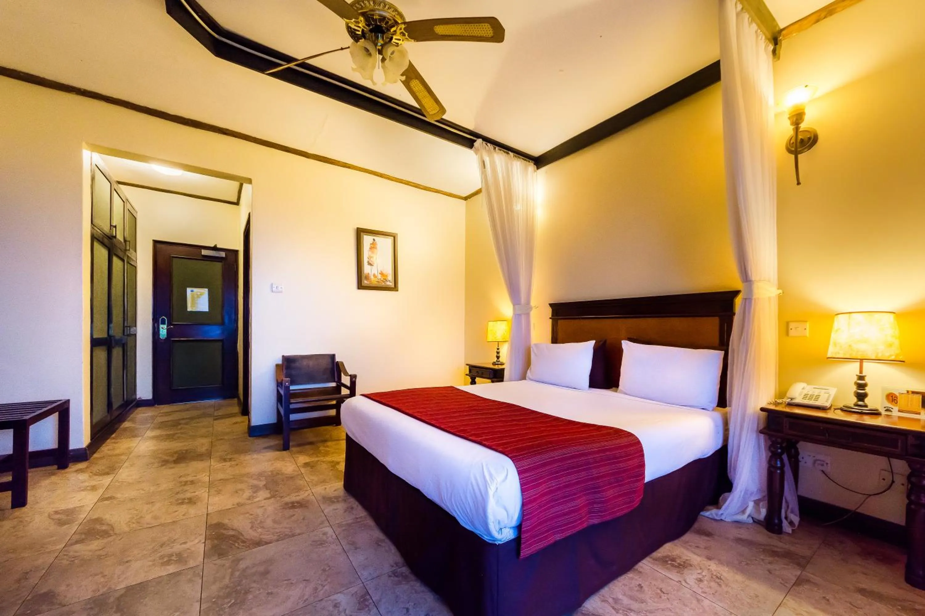 Bedroom, Bed in Cassia Lodge