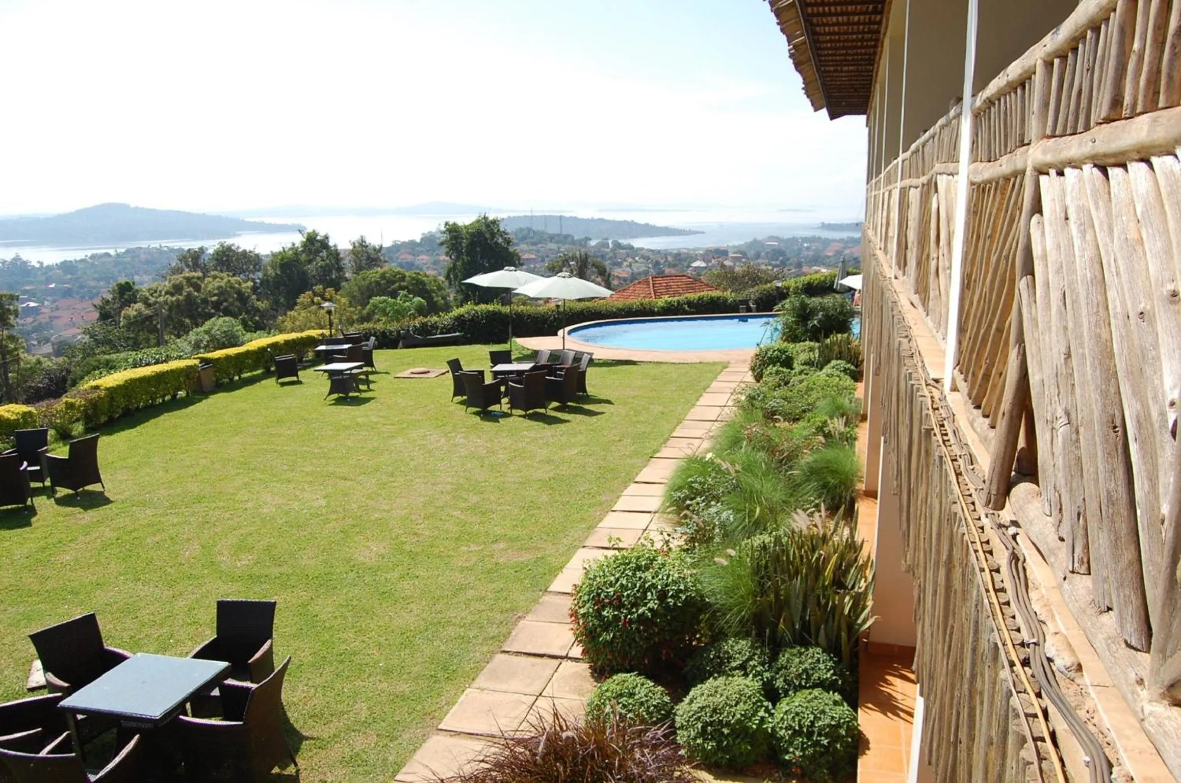 Garden view in Cassia Lodge