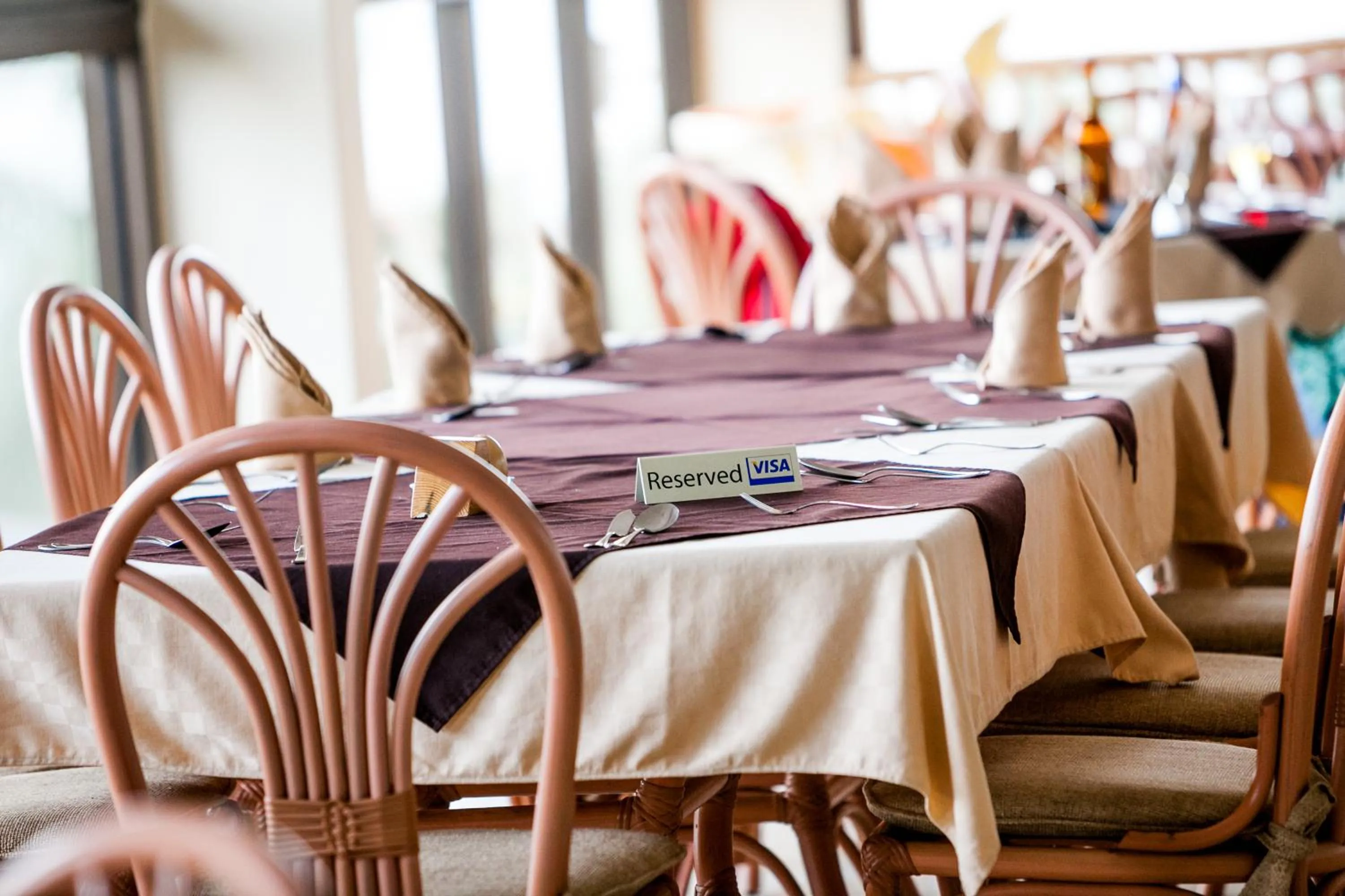 Restaurant/places to eat in Cassia Lodge