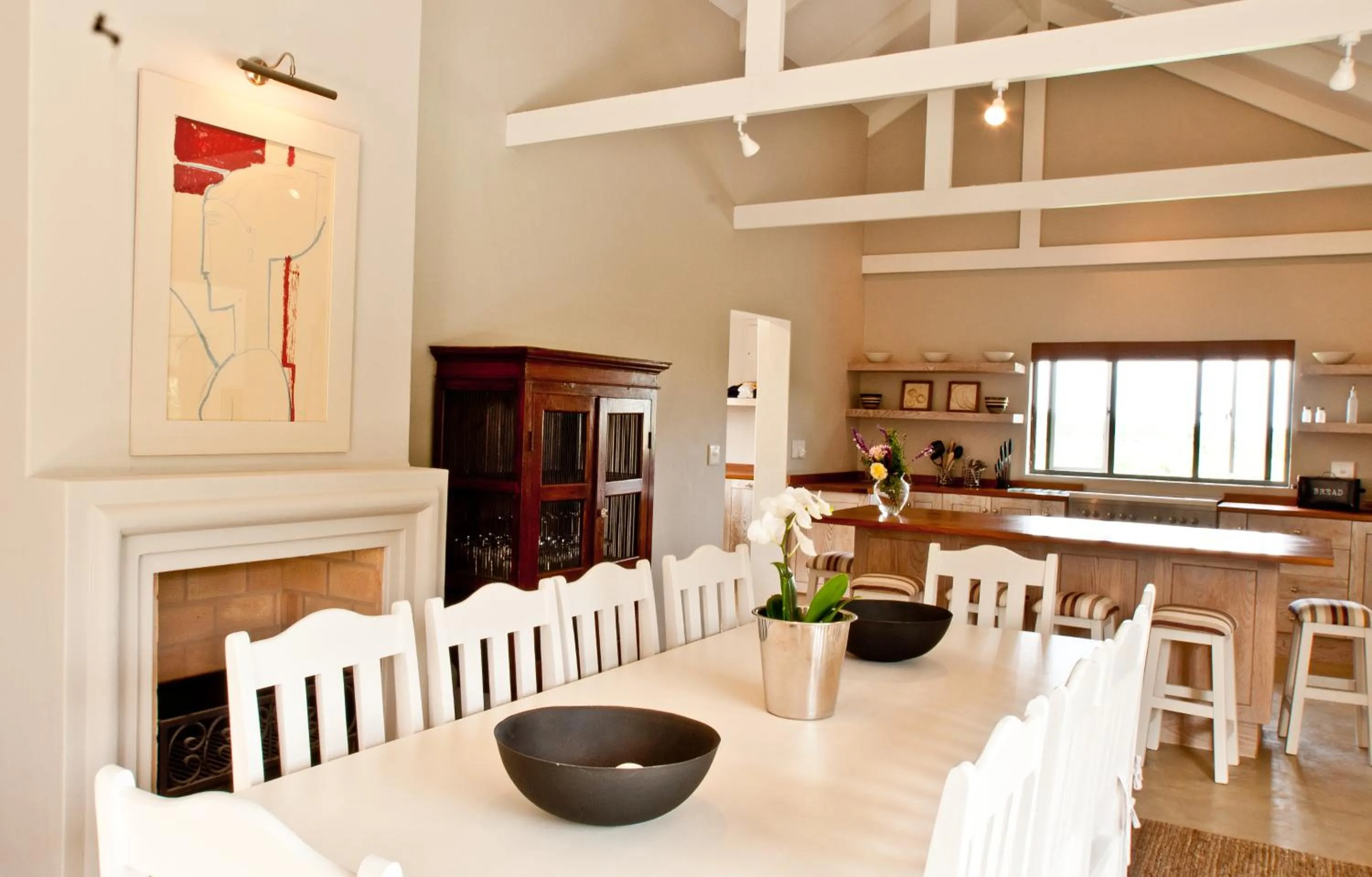 Dining area in Kay and Monty Vineyard View