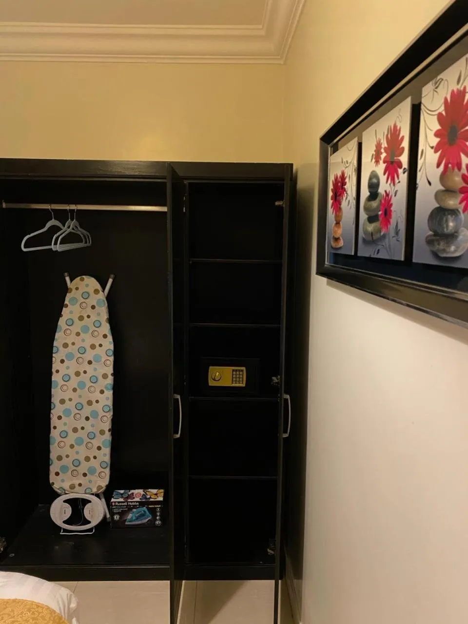 Hona Al Holm Furnished Units